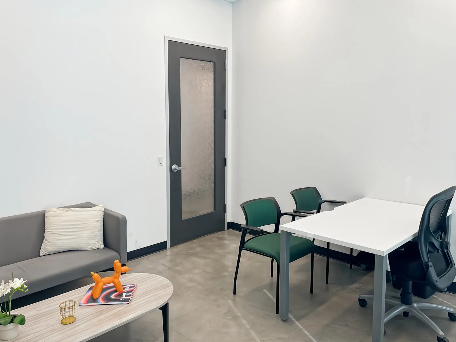 Regus CA, San Bernardino - Three Parkside, Private office, 1 desk, San Bernardino, CA