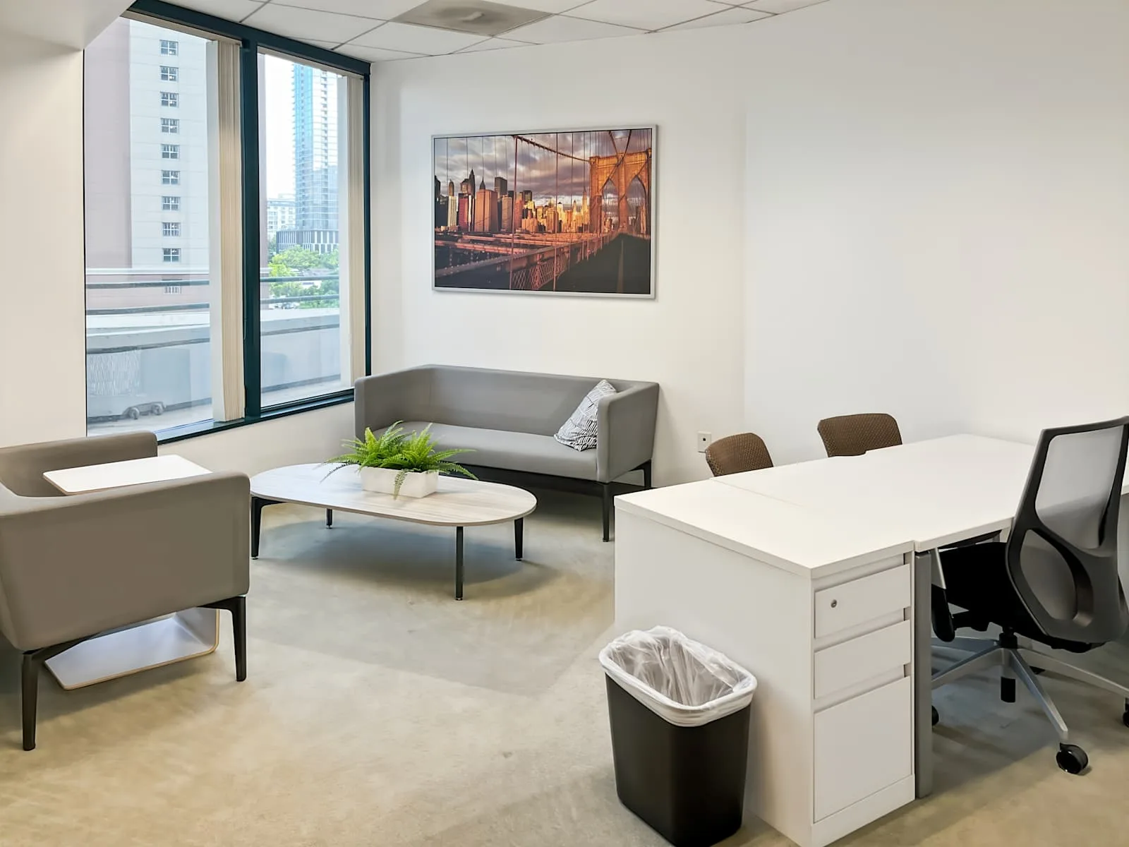 Regus CA, San Diego - Emerald Plaza, Private office, 1 desk, San Diego, CA