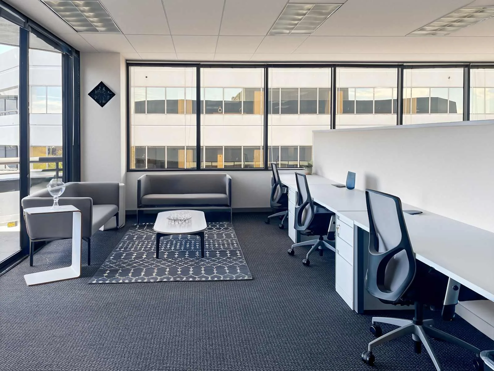 Regus CA, San Jose - San Jose Airport, Private office, 4 desks, San Jose, CA