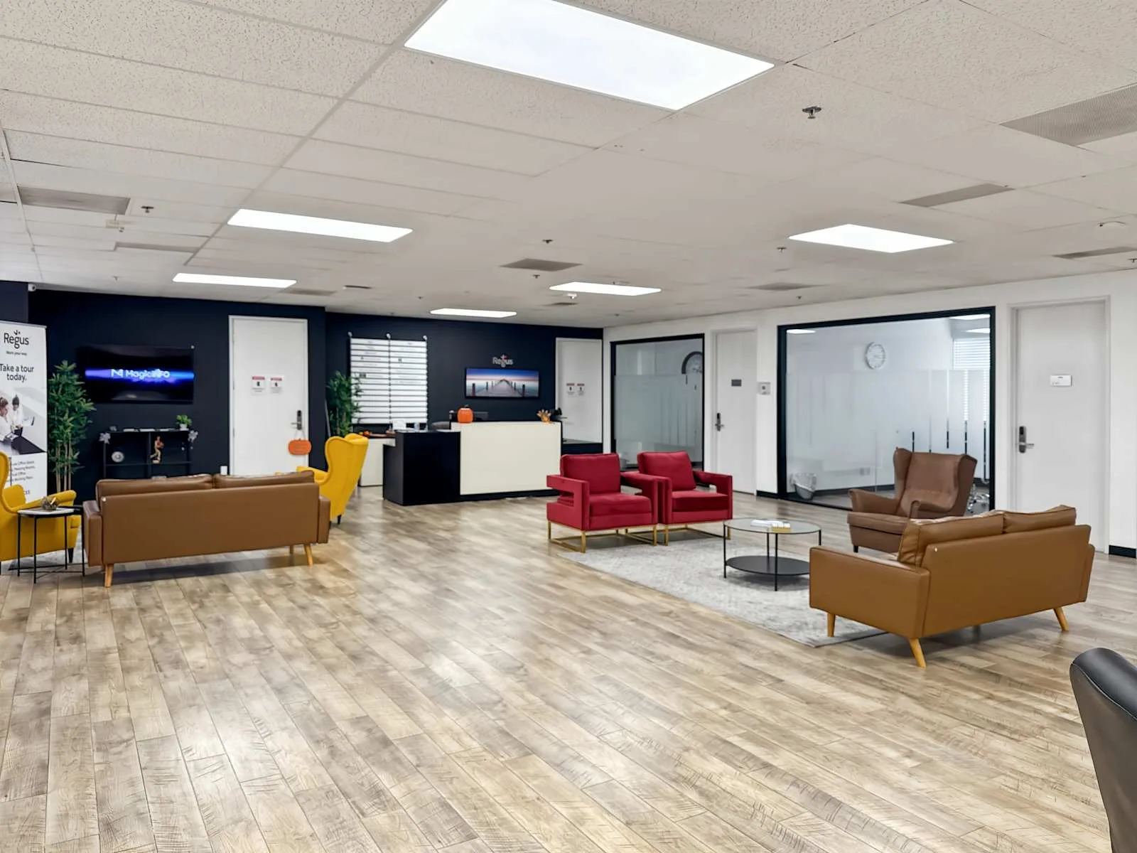 Regus CA, Santa Ana - W Civic Center Dr, Reception, Santa Ana, CA