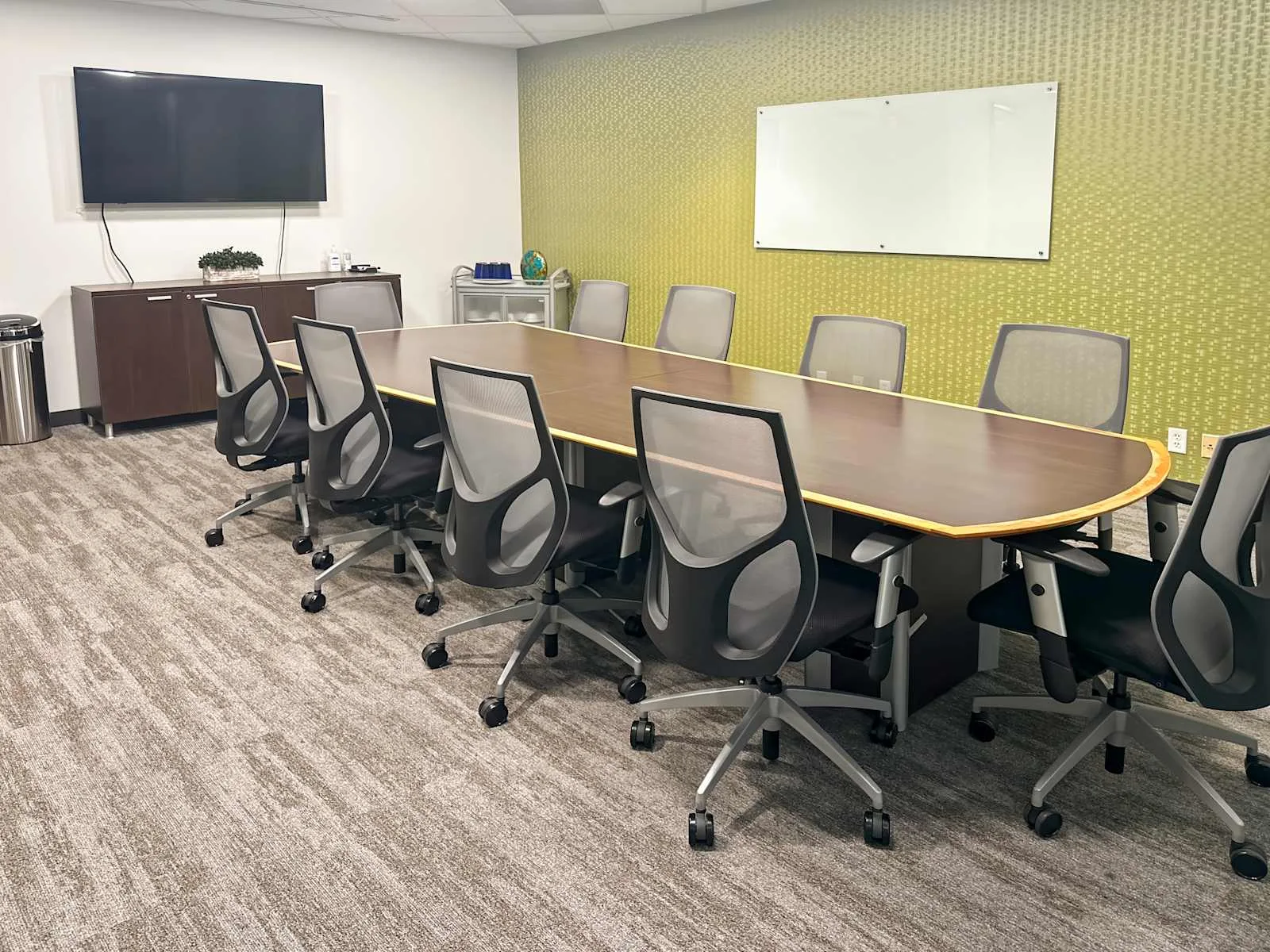 Regus CA, Santa Clara - Techmart Center, Meeting room for 10 people, Santa Clara, CA