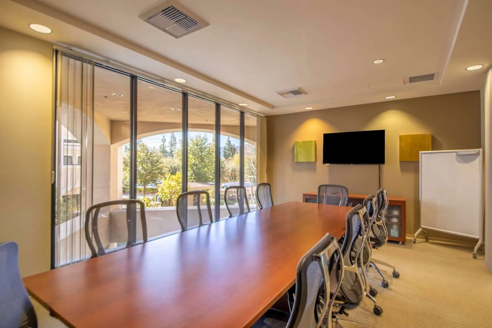 Regus CA, Westlake Park Place, Meeting room for 10 people, Westlake Village, CA