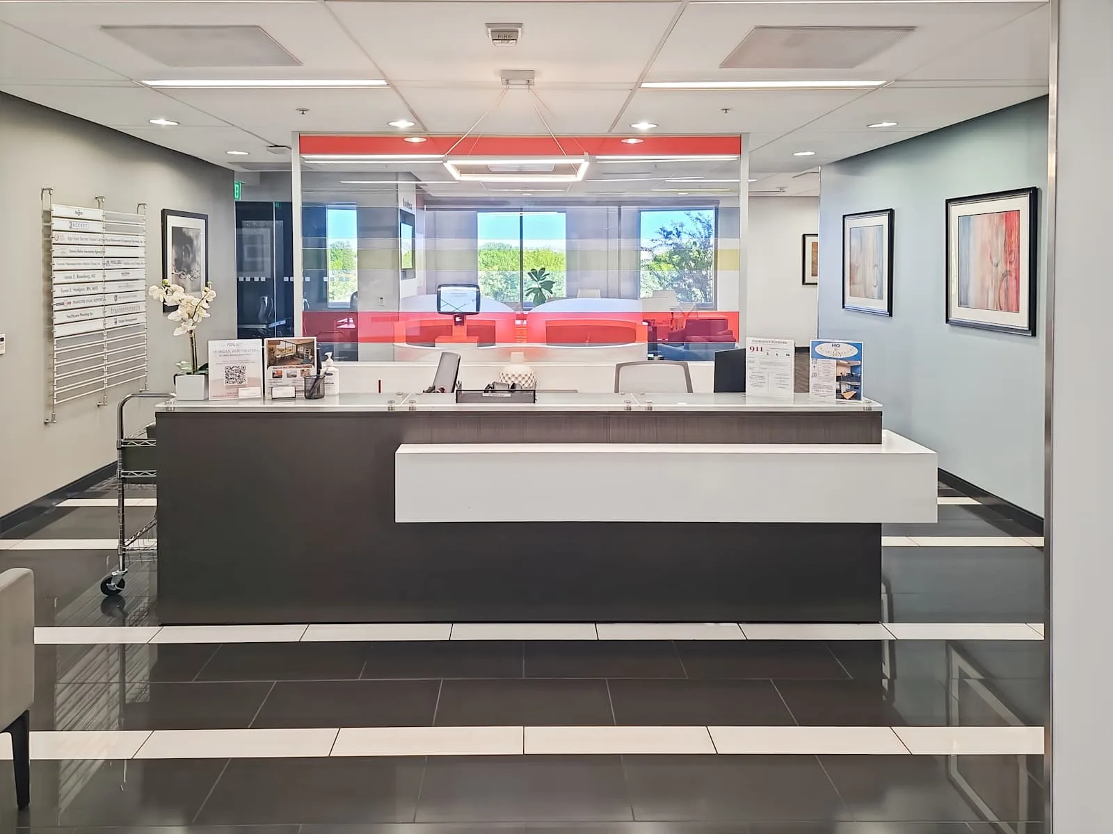 Regus CA, Westlake Village - Russell Ranch Parkway, Reception, Westlake Village, CA