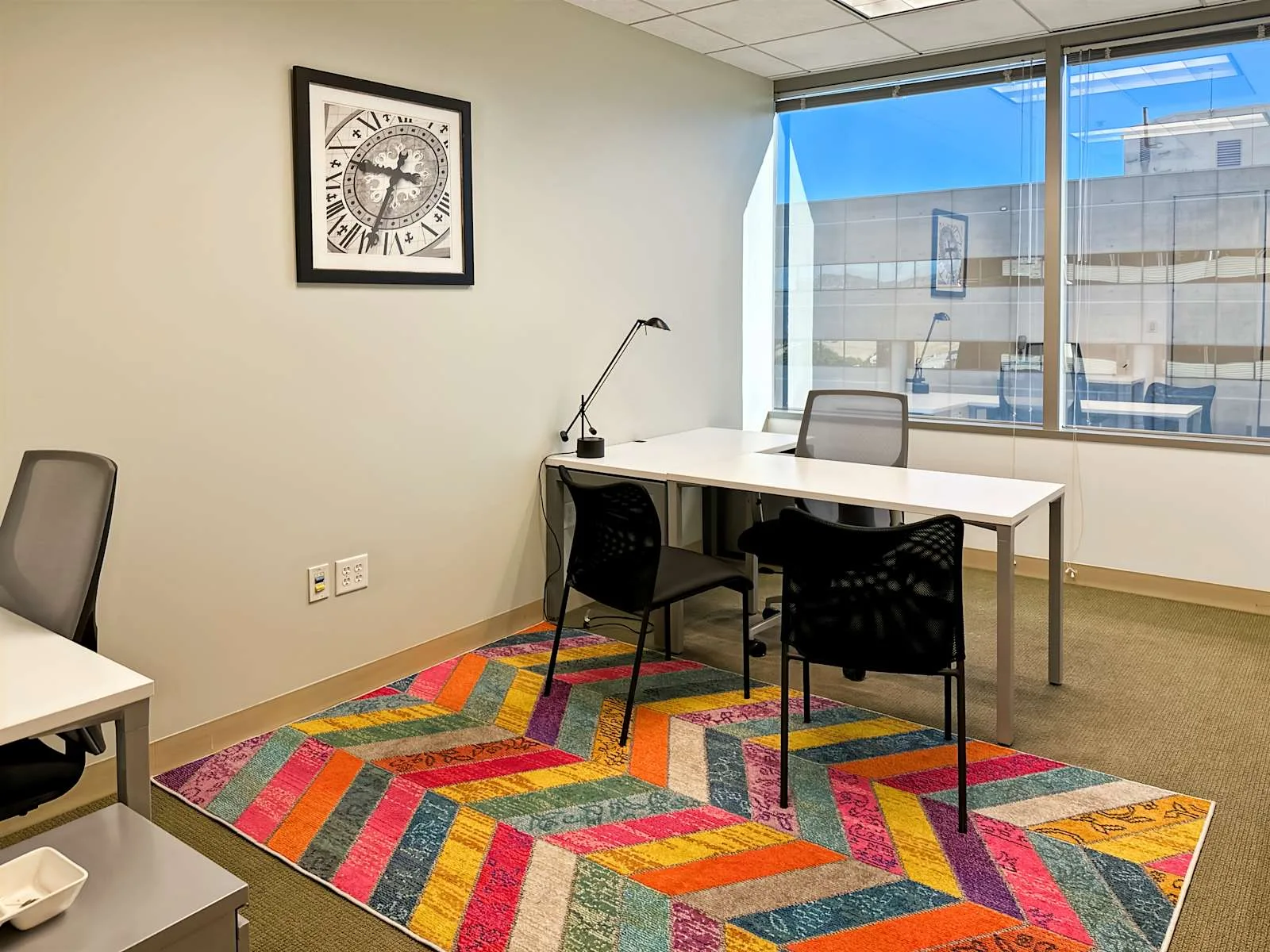 Regus CA, Woodland Hills - Warner Center, Private office, 2 desks, Woodland Hills, CA