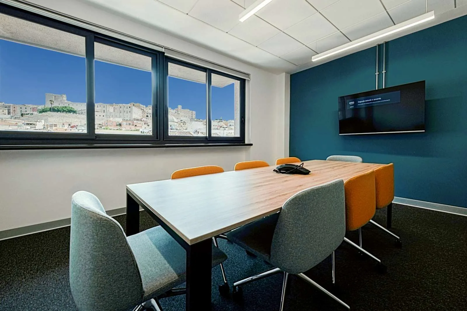 Regus Cagliari, Carlo Felice, Salle de réunion 8 personnes, Cagliari