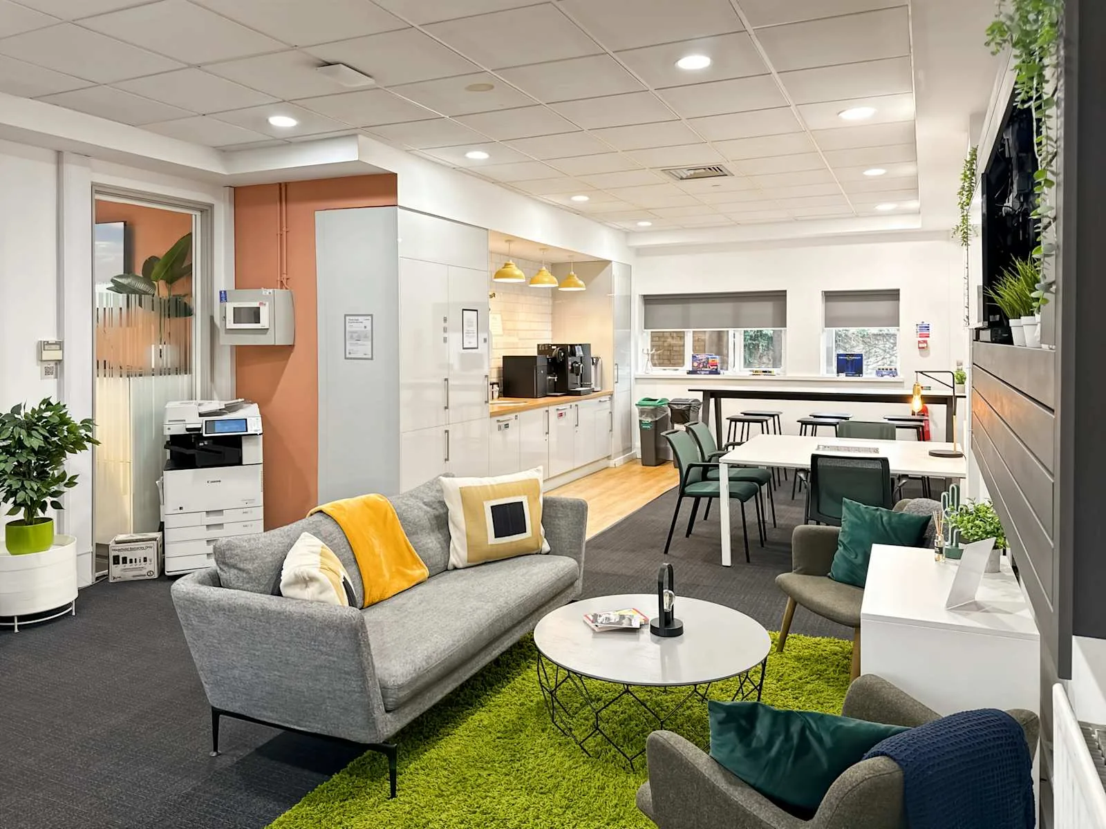 Regus CAMBRIDGE, East Road, Lounge, Cambridge