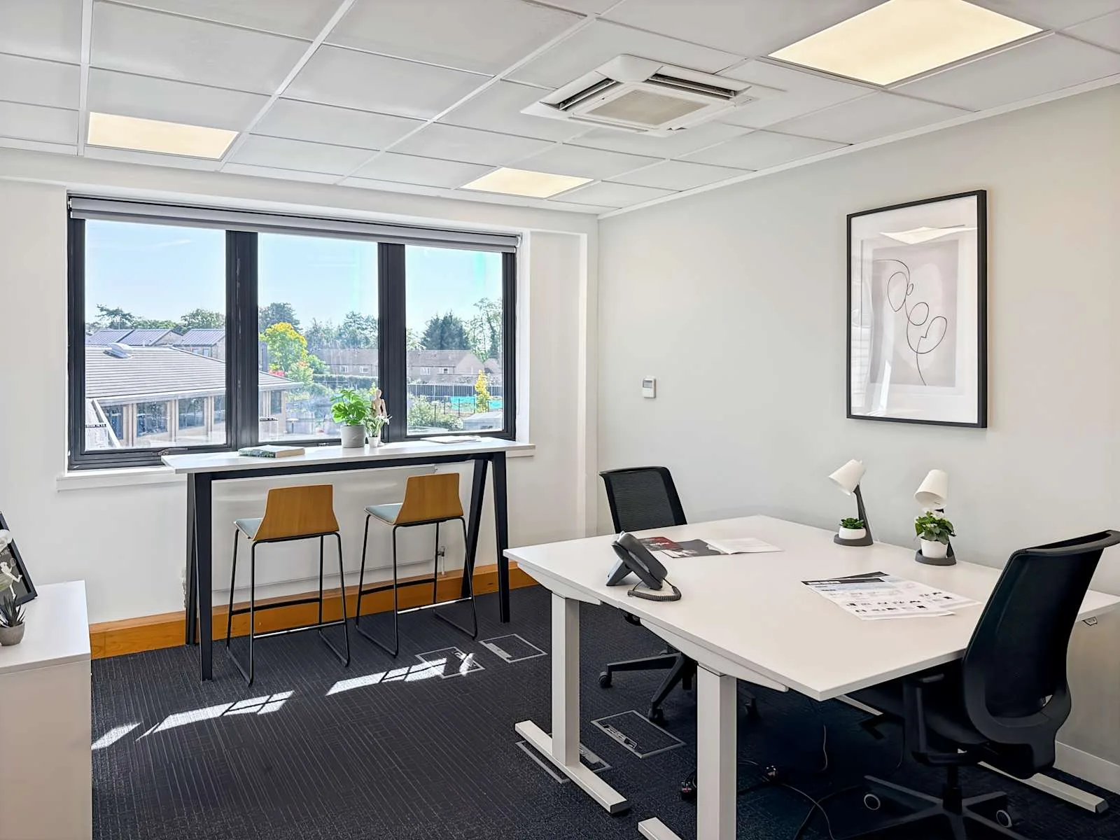 Regus CAMBRIDGE, Vision Park, Private office, 2 desks, Cambridge