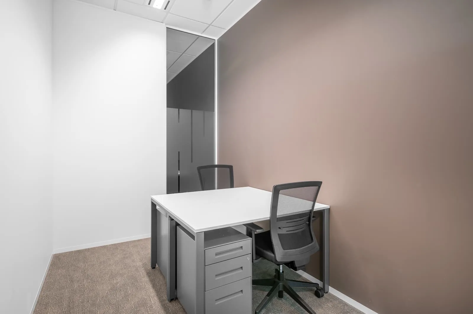 Regus CANBERRA, Canberra Airport, Private office, 2 desks, Canberra, ACT