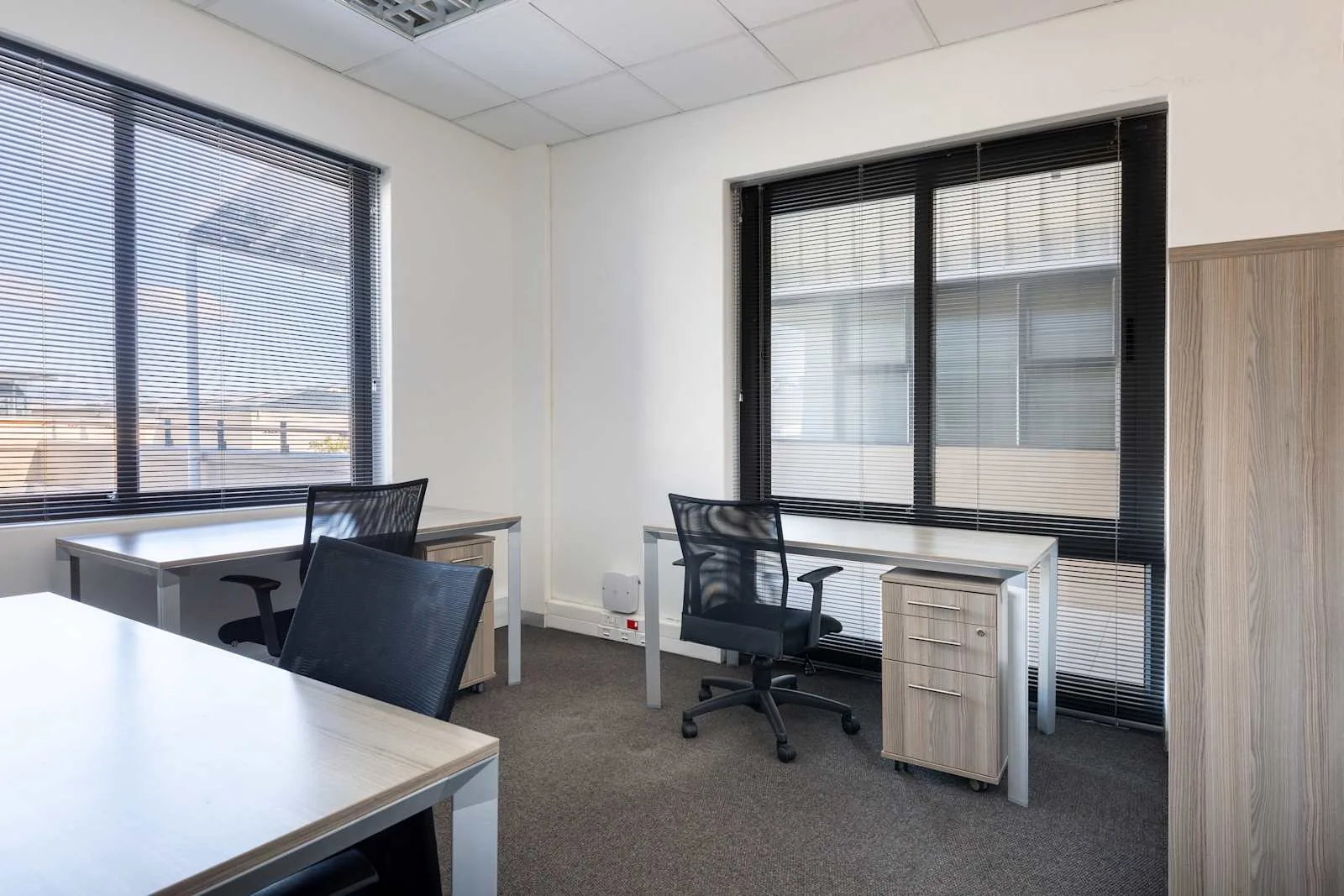 Regus CAPE TOWN, Tyger Valley, Willowbridge, Private office, 3 desks, Cape Town