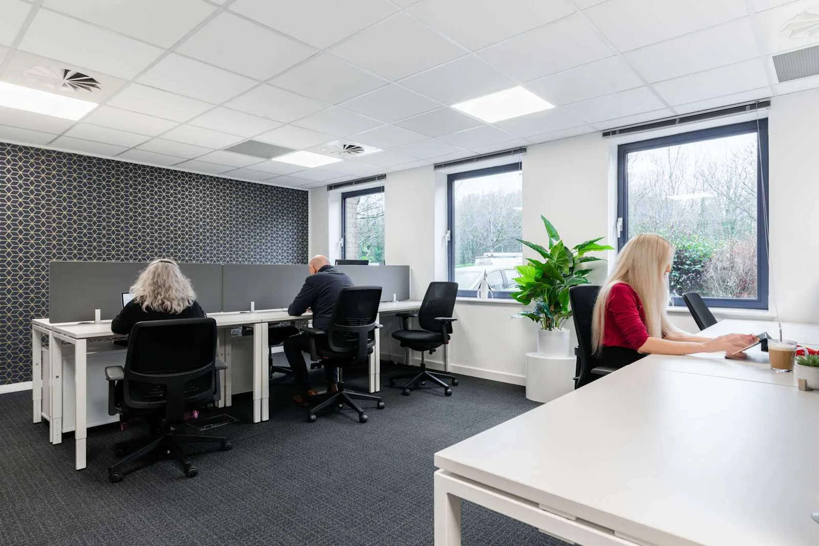 Regus CARDIFF, Cardiff Gate Business Park, Open-plan office, Cardiff