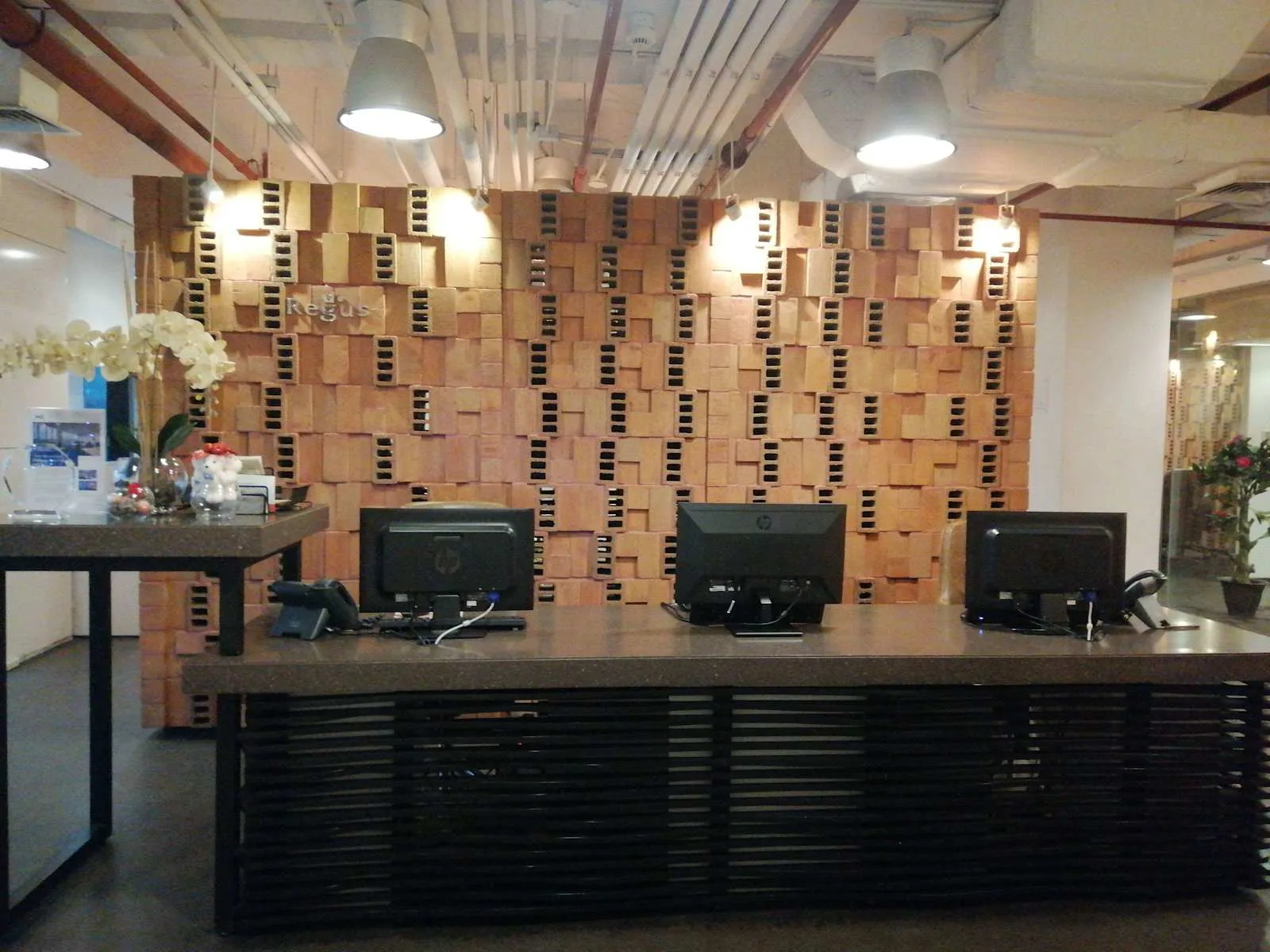 Regus CEBU, Apple One Equicom Tower, Reception, Cebu City