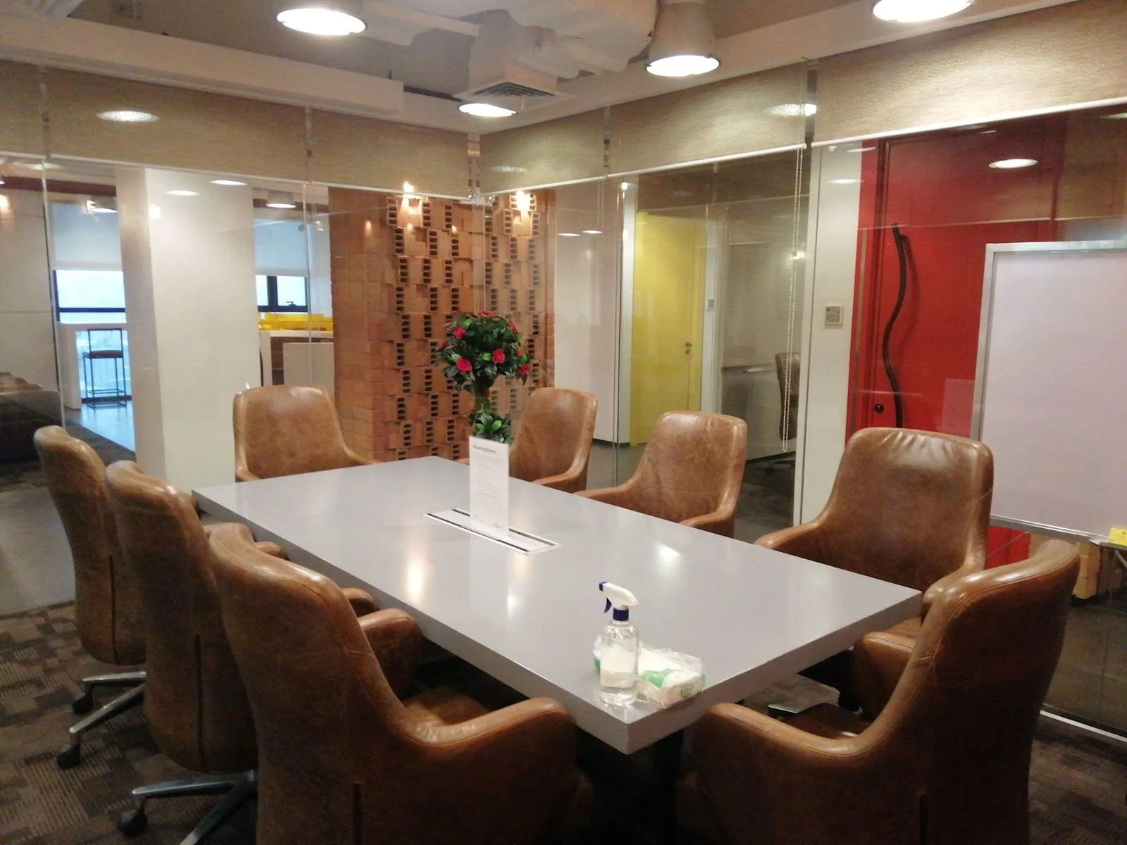 Regus CEBU, Apple One Equicom Tower, Meeting room for 8 people, Cebu City