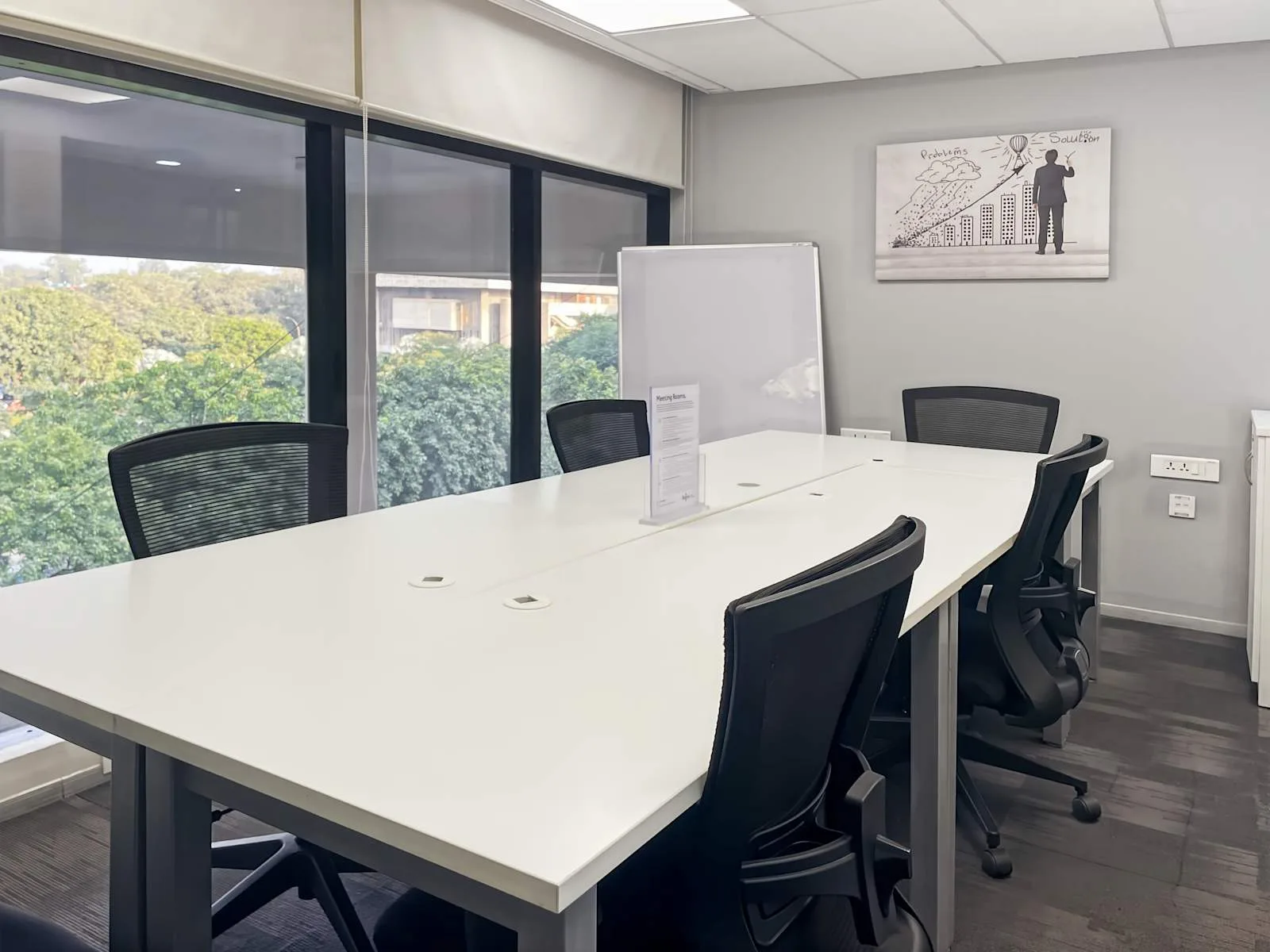 Regus CHANDIGARH, Sec 17 A, 6 लोगों के लिए बैठक कक्ष, चण्डीगढ़