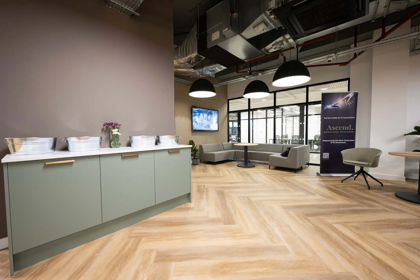 Regus Chatham, Pentagon, Lounge, Chatham