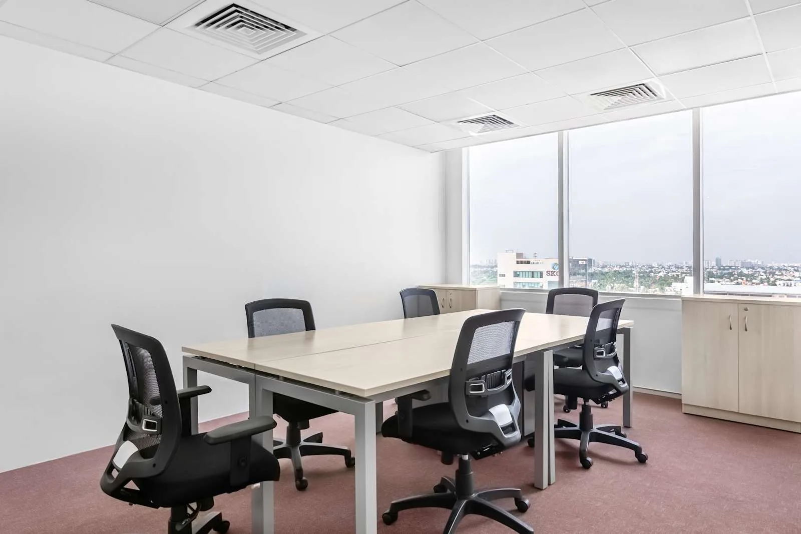 Regus CHENNAI, Olympia Platina, 6 लोगों के लिए बैठक कक्ष, चेन्नई