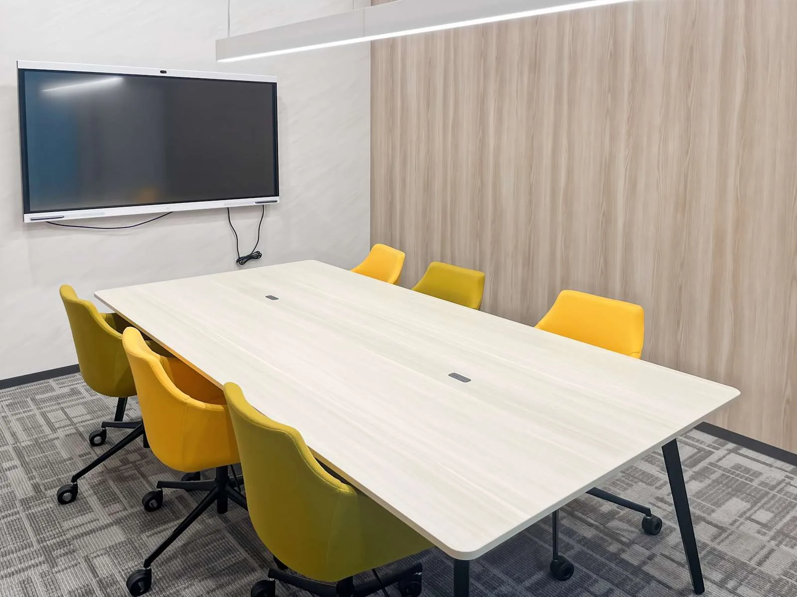 Regus Chiba, Makuhari, Meeting room for 6 people, Chiba