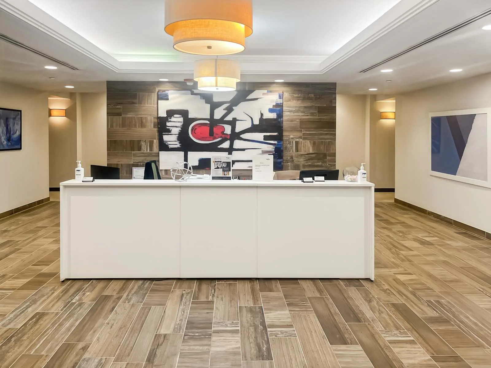 Regus IL, Chicago - 125 South Wacker, Reception, Chicago, IL