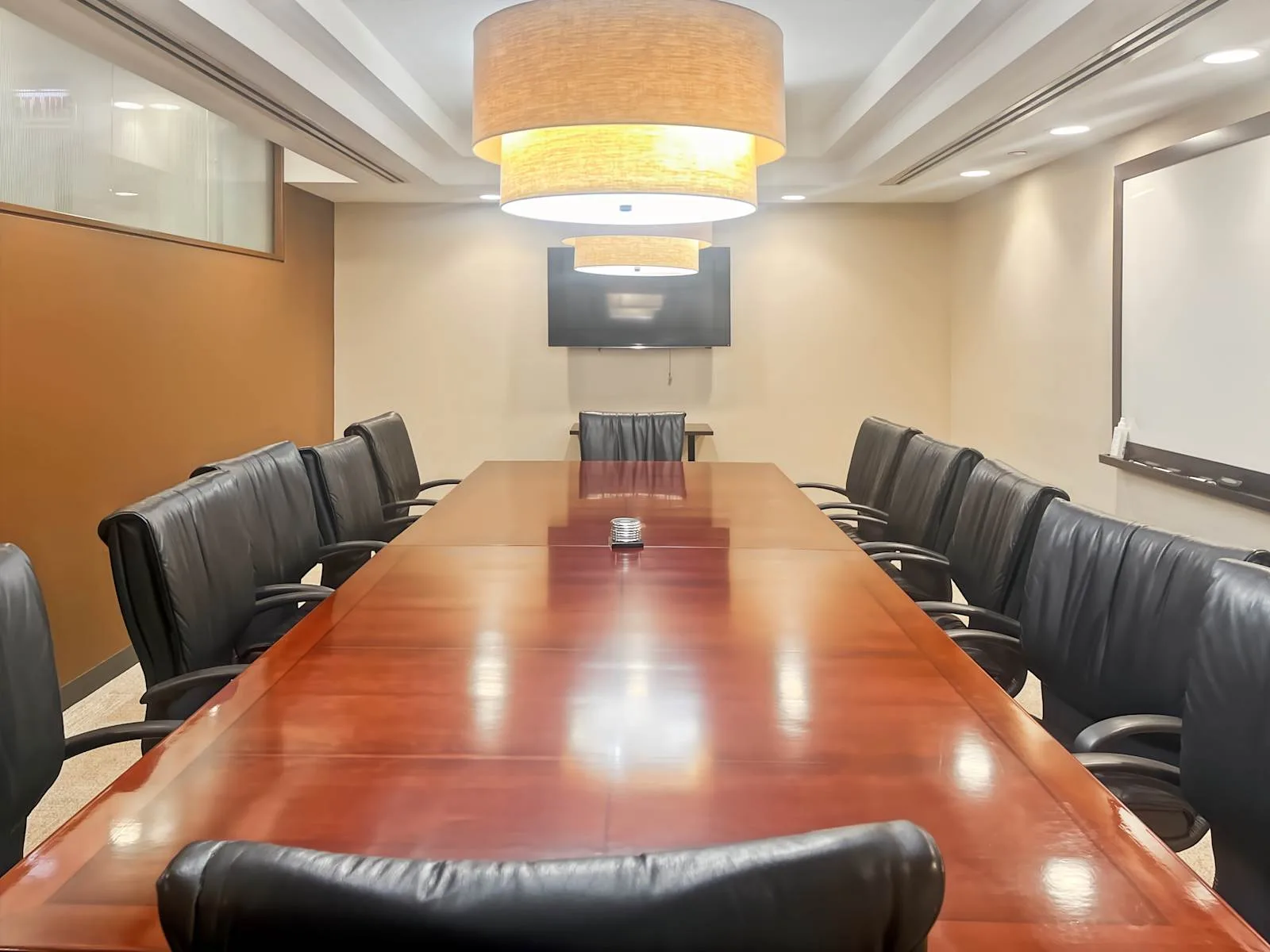 Regus IL, Chicago - 125 South Wacker, Meeting room for 14 people, Chicago, IL