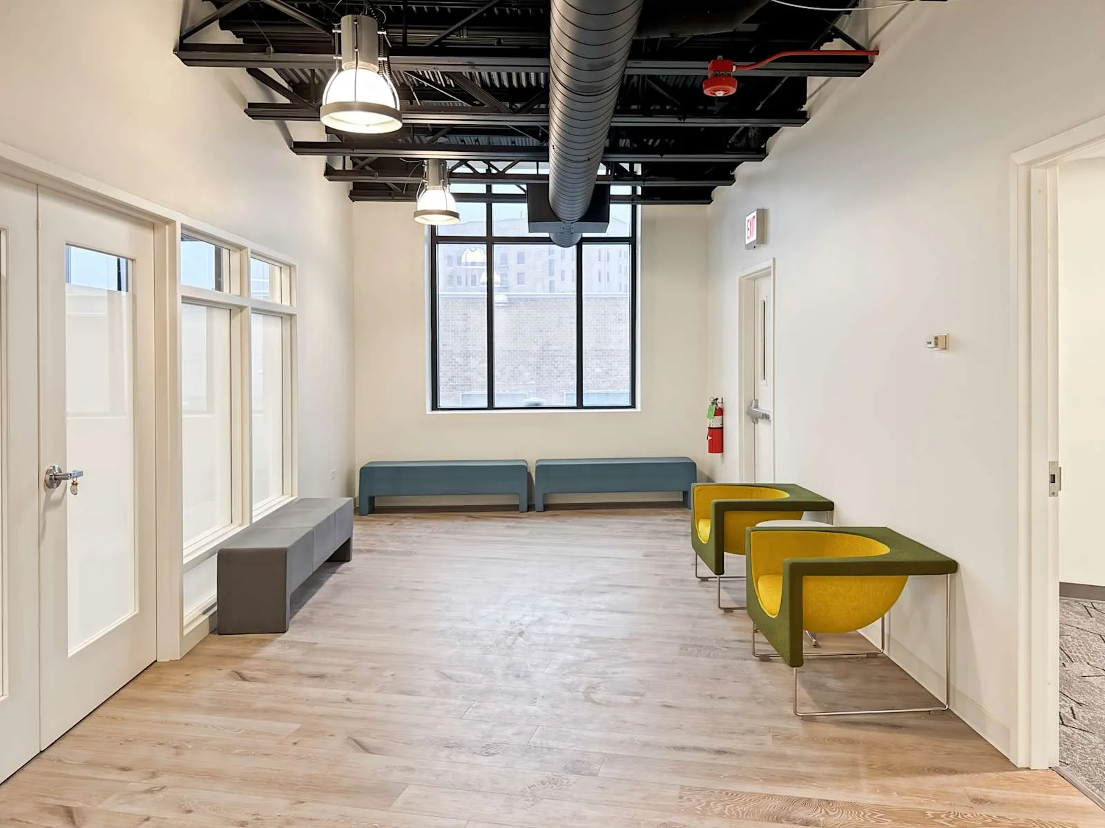 Regus IL, Chicago - N Clark St, Common area, Chicago, IL