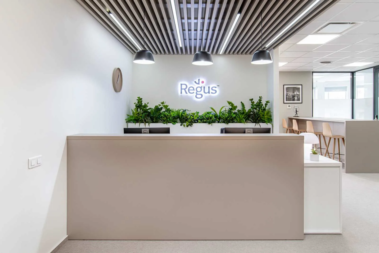 Regus Cluj-Napoca, Central Business Plaza, Reception, Cluj-Napoca