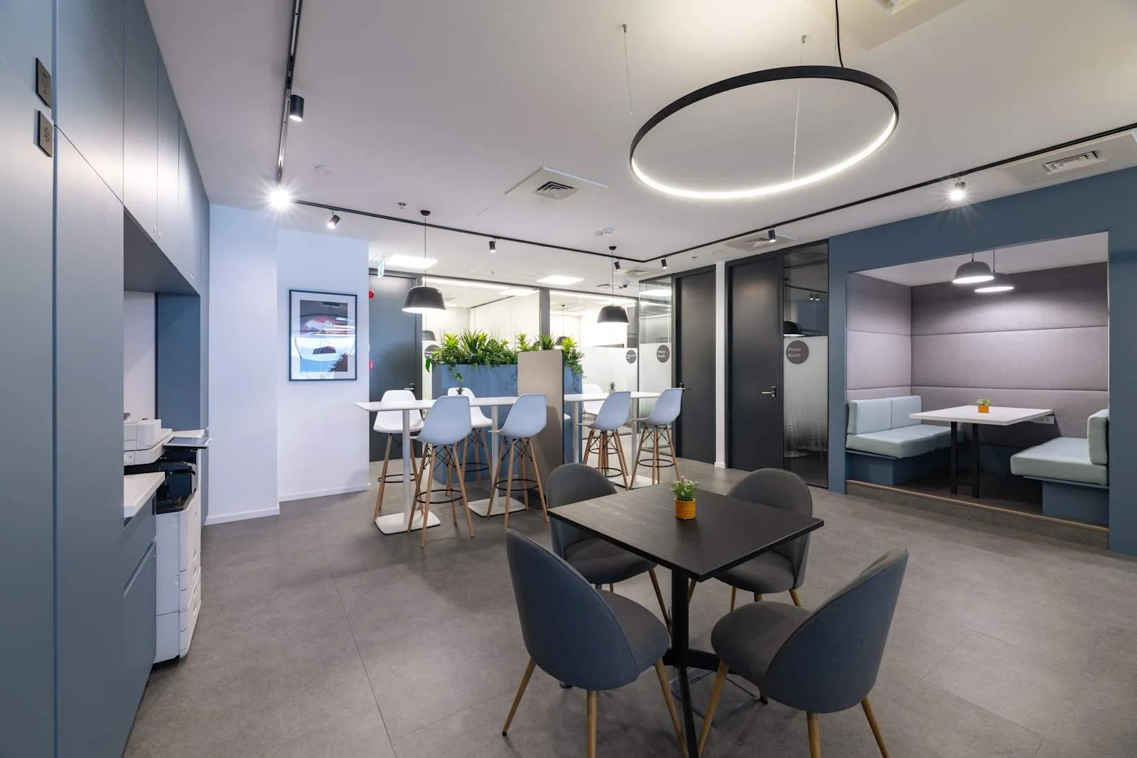 Regus Cluj-Napoca, Iulius Business Centre, Cafeteria, Cluj-Napoca