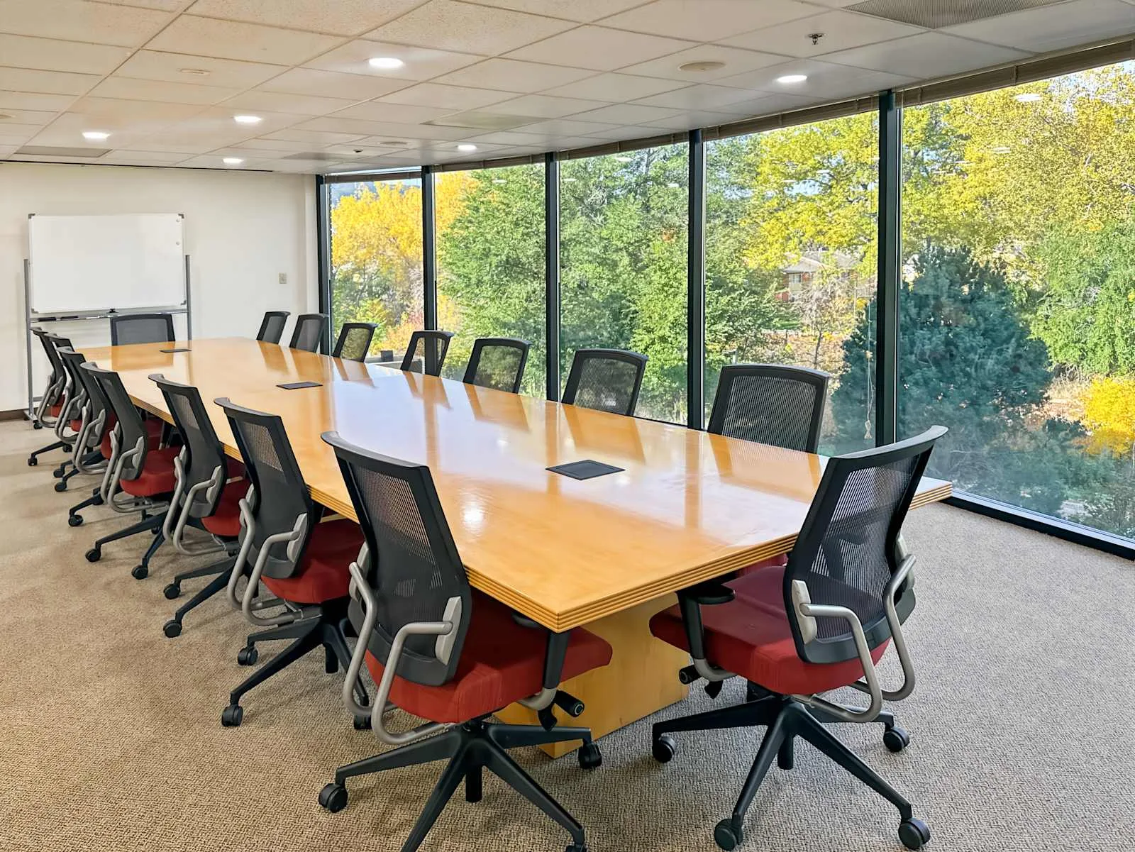 Regus CO, Boulder - Center Green Dr, Meeting room for 16 people, Boulder, CO
