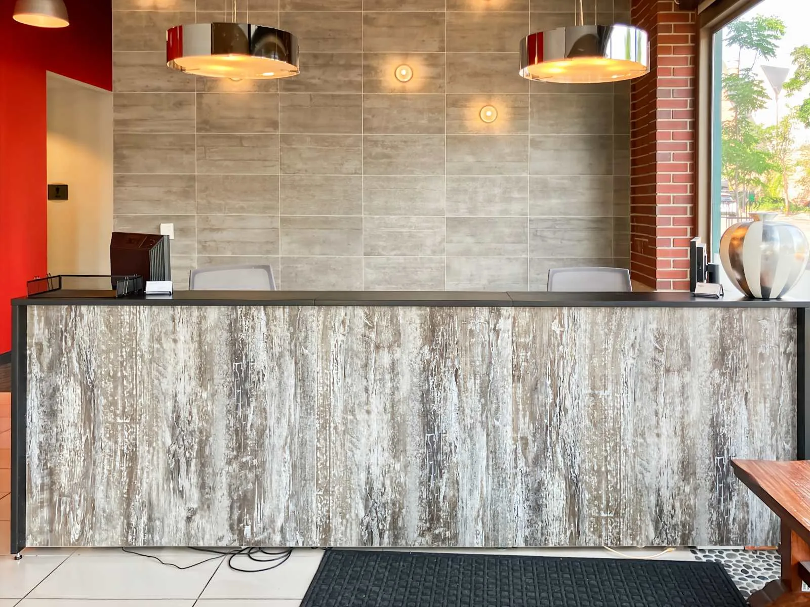 Regus CO, Boulder - Downtown Boulder, Reception, Boulder, CO