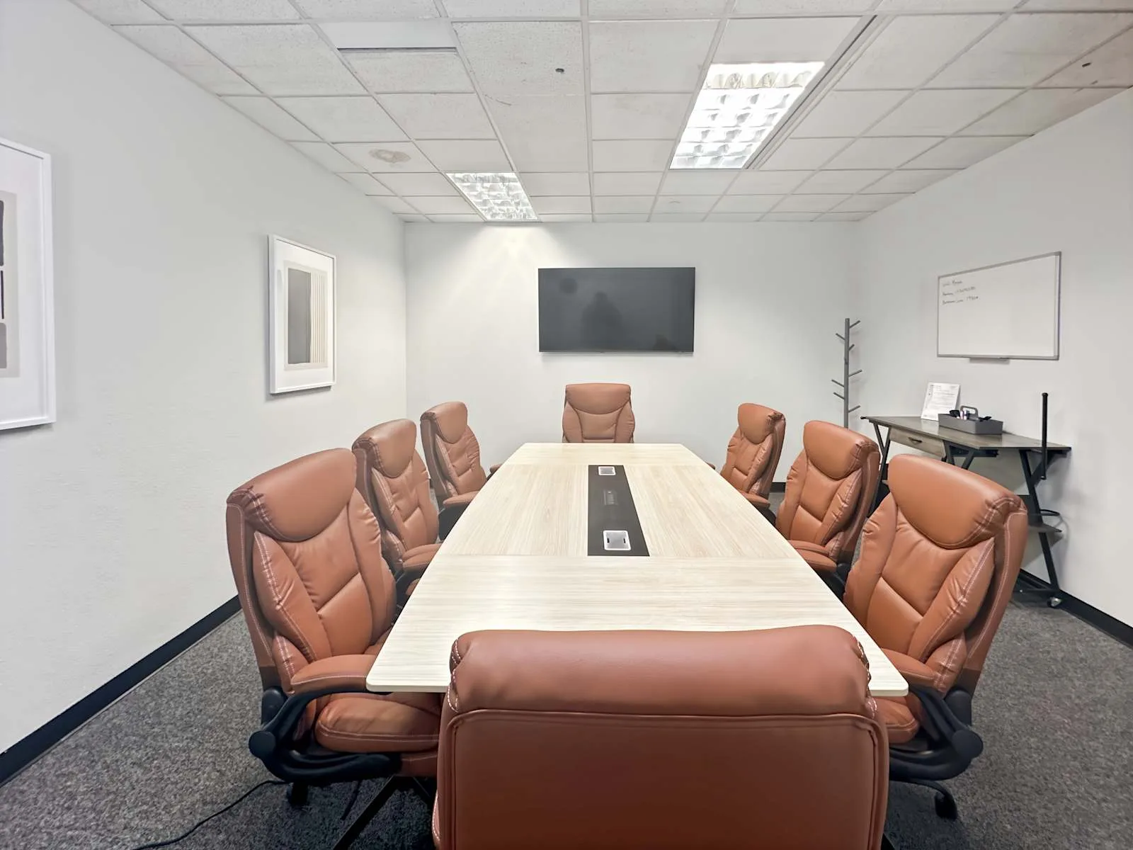 Regus CO, Colorado Springs - Corporate Dr, Meeting room for 8 people, Colorado Springs, CO