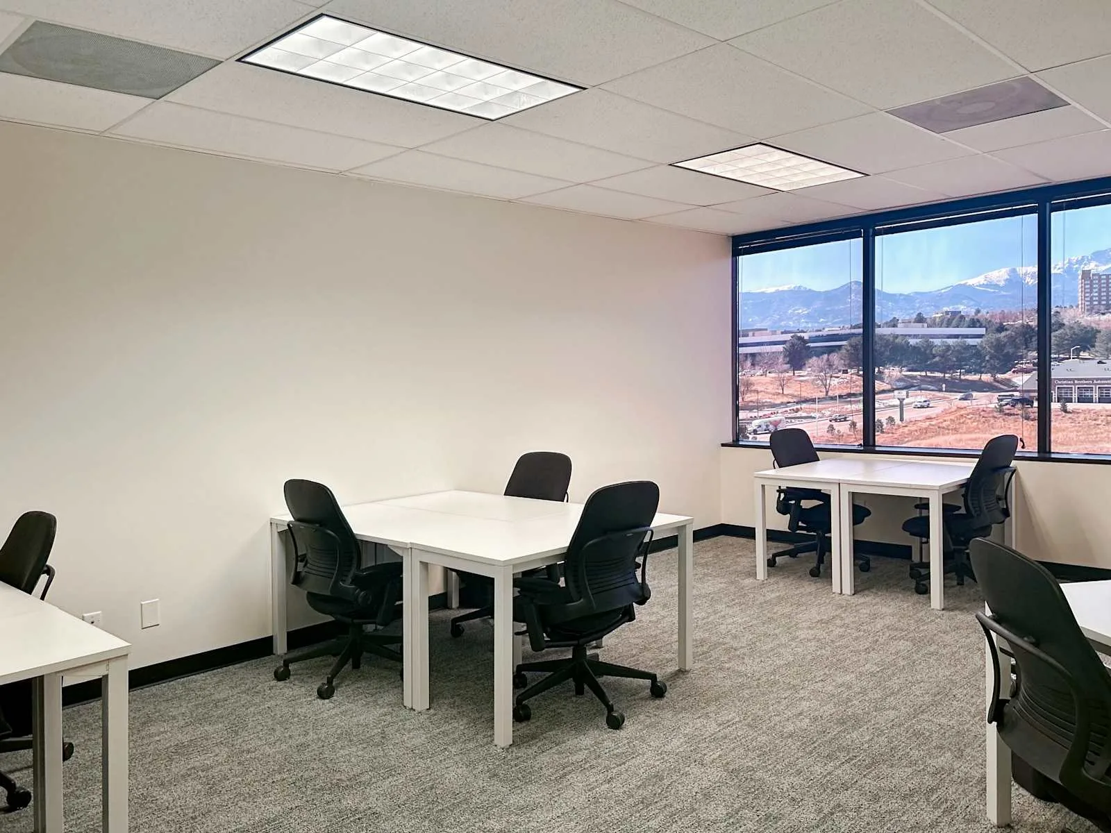 Regus CO, Colorado Springs - Delmonico Dr, Private office, 8 desks, Colorado Springs, CO