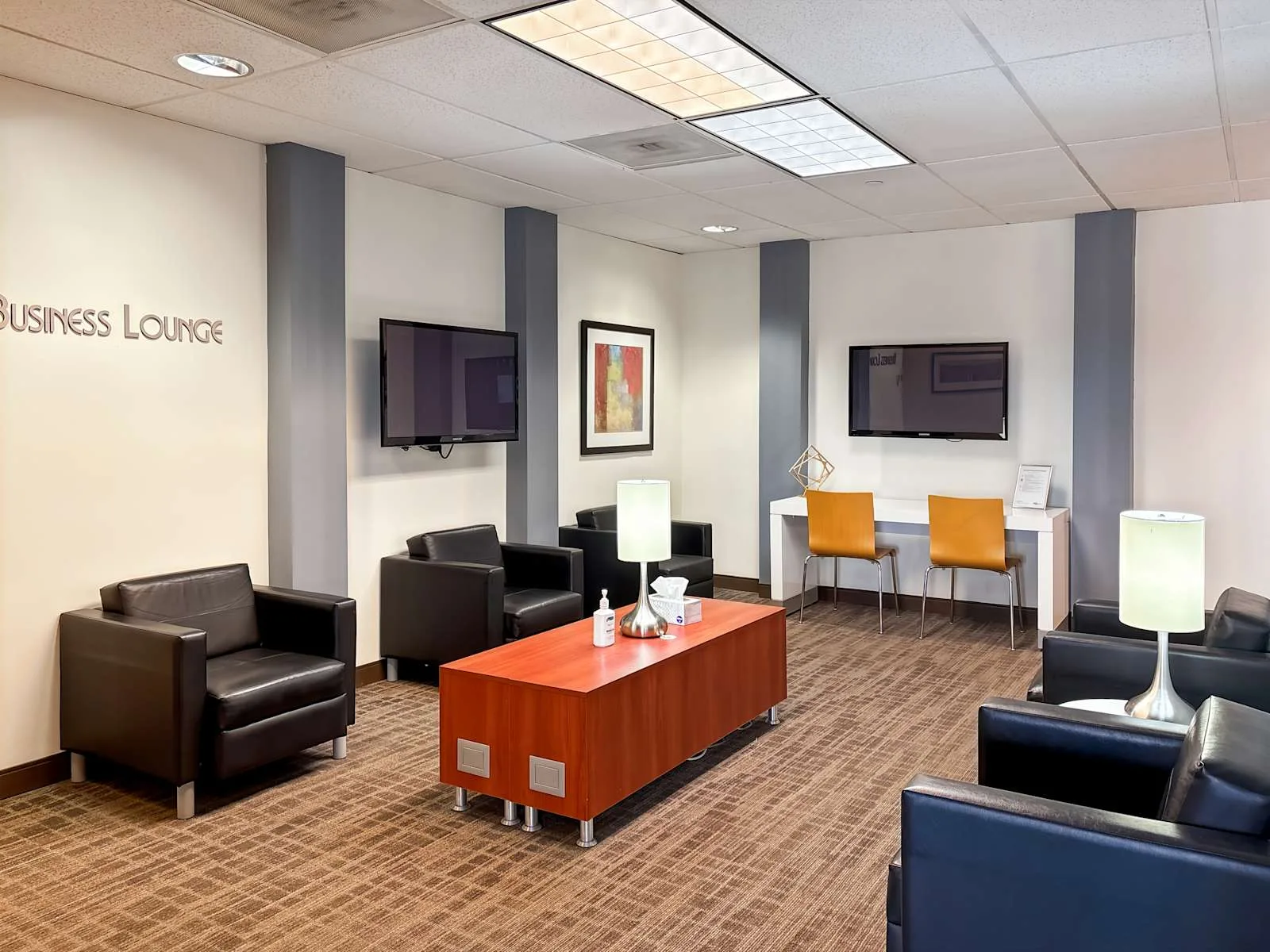 Regus CO, Denver - DTC Corporate Center III, Lounge, Greenwood Village, CO