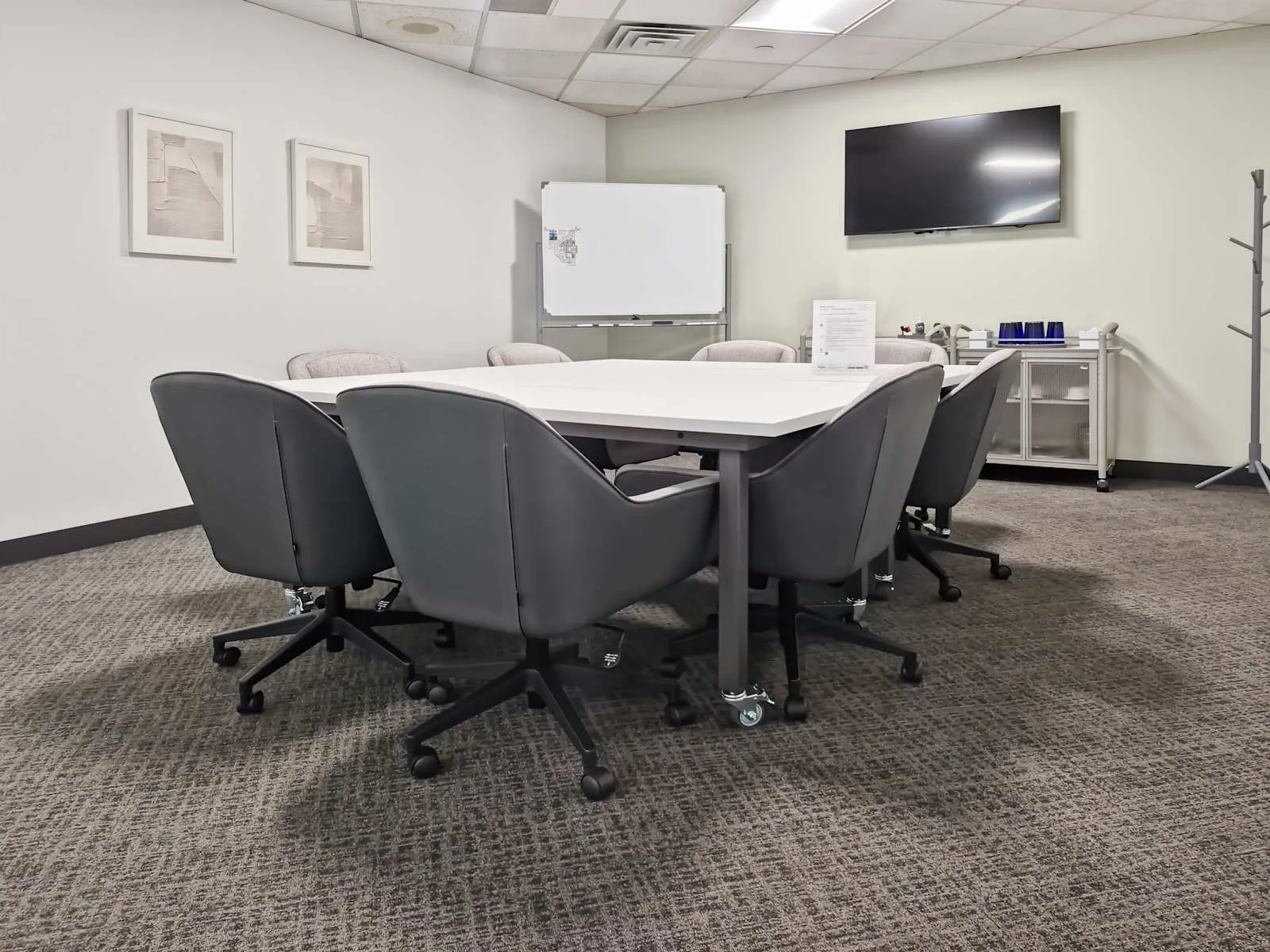 Regus CO, Denver - E Mississippi Ave, Meeting room for 8 people, Denver, CO