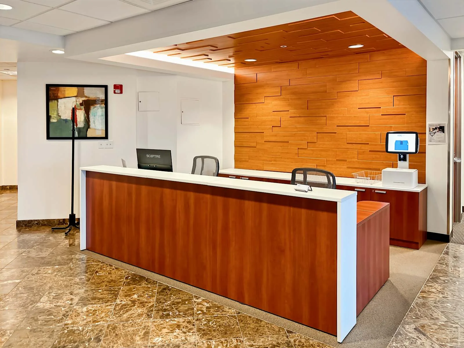 Regus CO, Denver - Denver Place, Reception, Denver, CO
