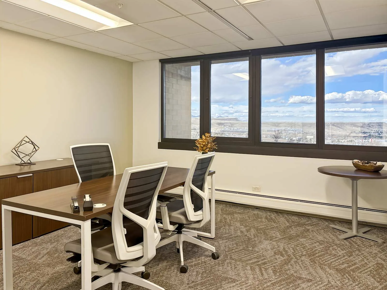 Regus CO, Golden - Indiana St, Private office, 3 desks, Golden, CO