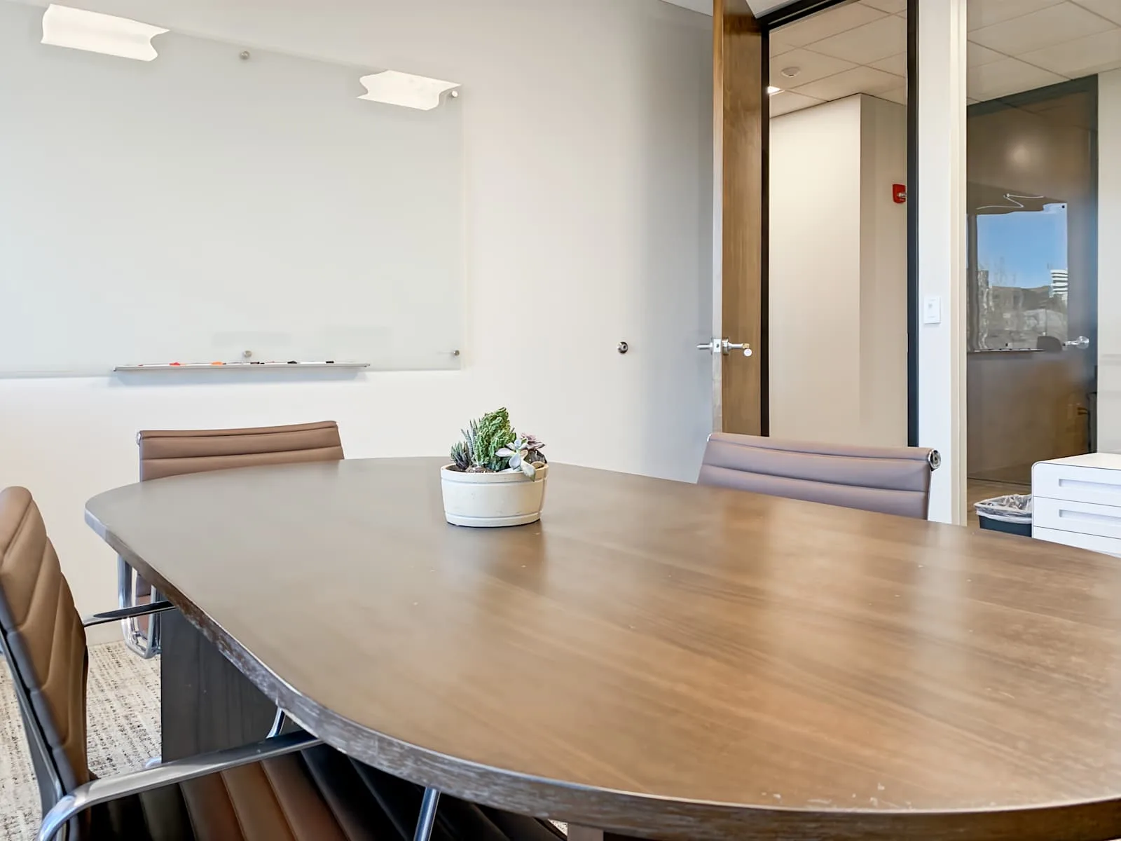 Regus CO, Greenwood Village - Crescent Pkwy, Meeting room for 4 people, Greenwood Village, CO