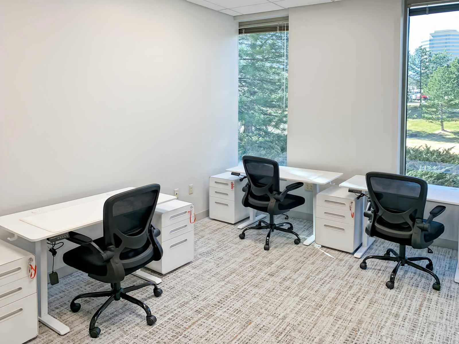 Regus CO, Greenwood Village - Crescent Pkwy, Private office, 3 desks, Greenwood Village, CO