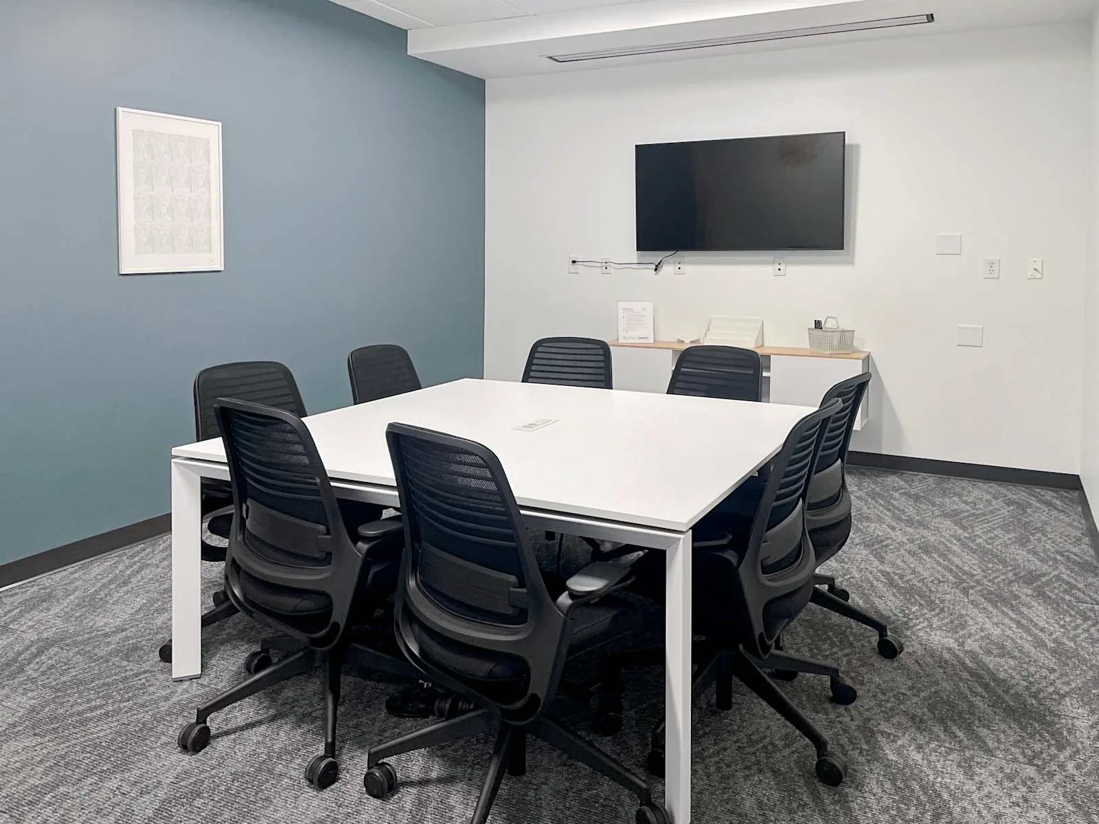 Regus CO, Littleton- W Toller Dr, Meeting room for 8 people, Littleton, CO