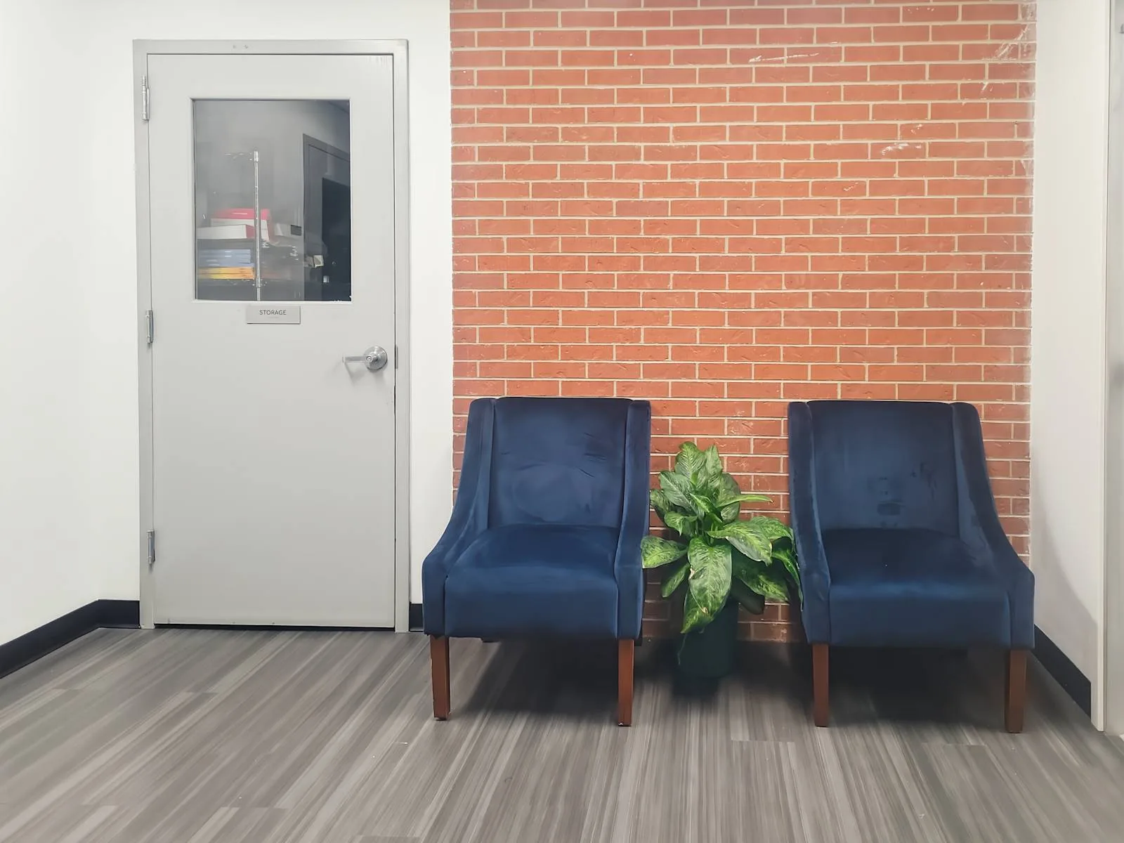 Regus CO, Longmont- Terry St, Lounge, Longmont, CO