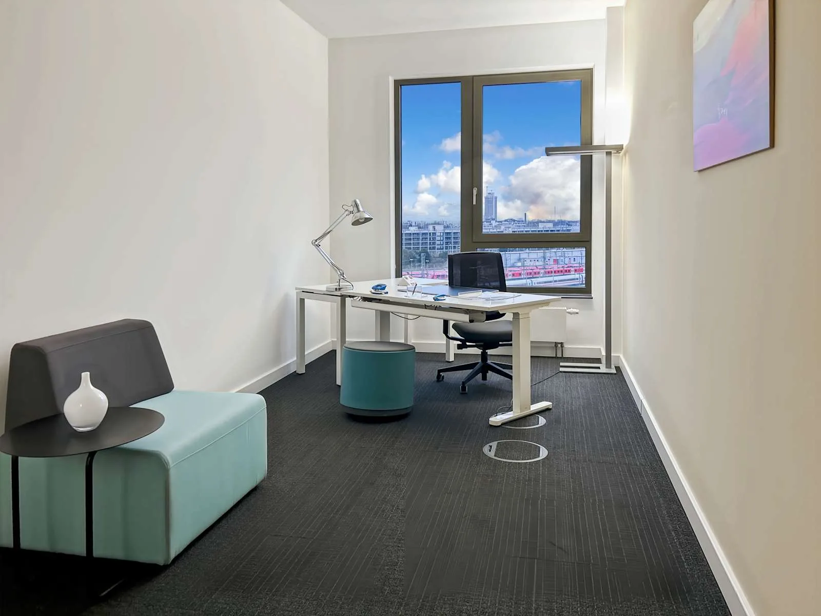 Regus COLOGNE, Deutz Cubus, Private office, 1 desk, Cologne