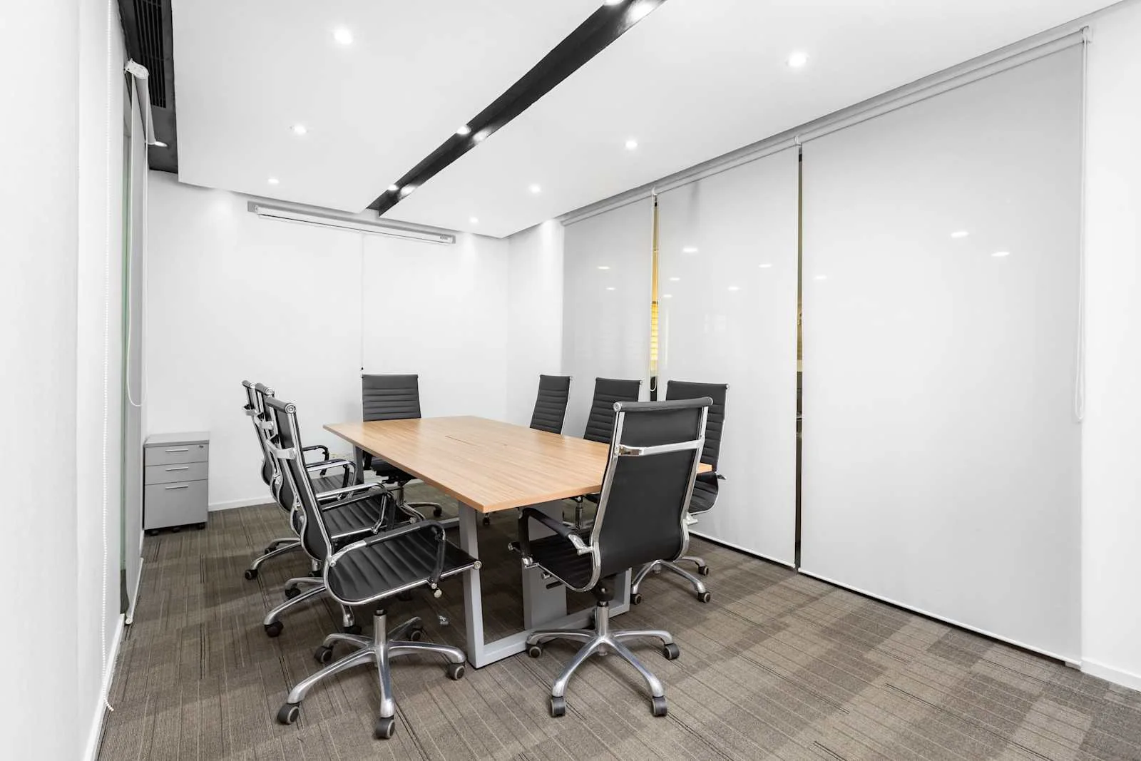Regus COLOMBO, Bambalapitiya, Meeting room for 8 people, Colombo
