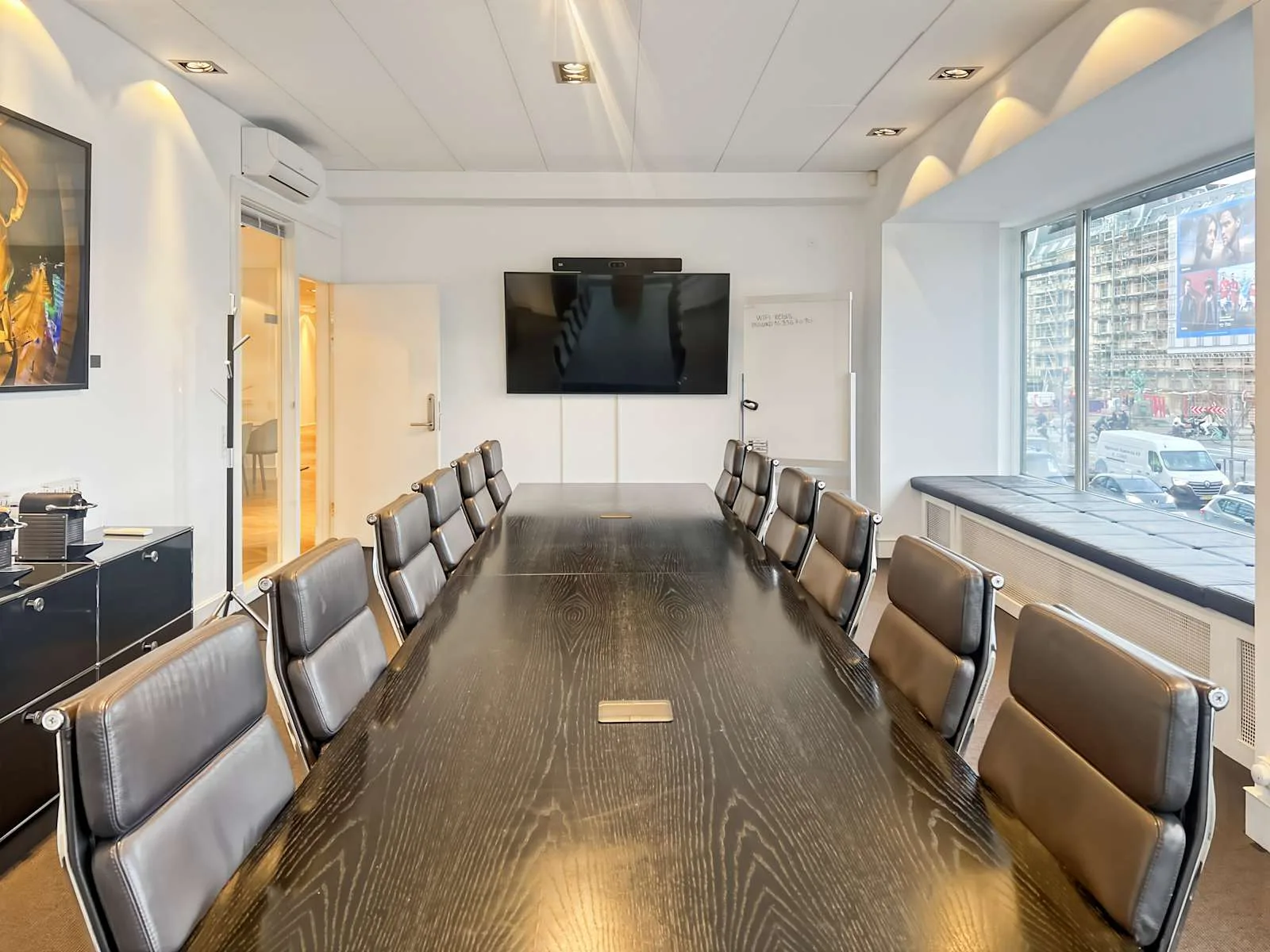Regus COPENHAGEN, Raadhuspladsen, Meeting room for 14 people, Copenhagen
