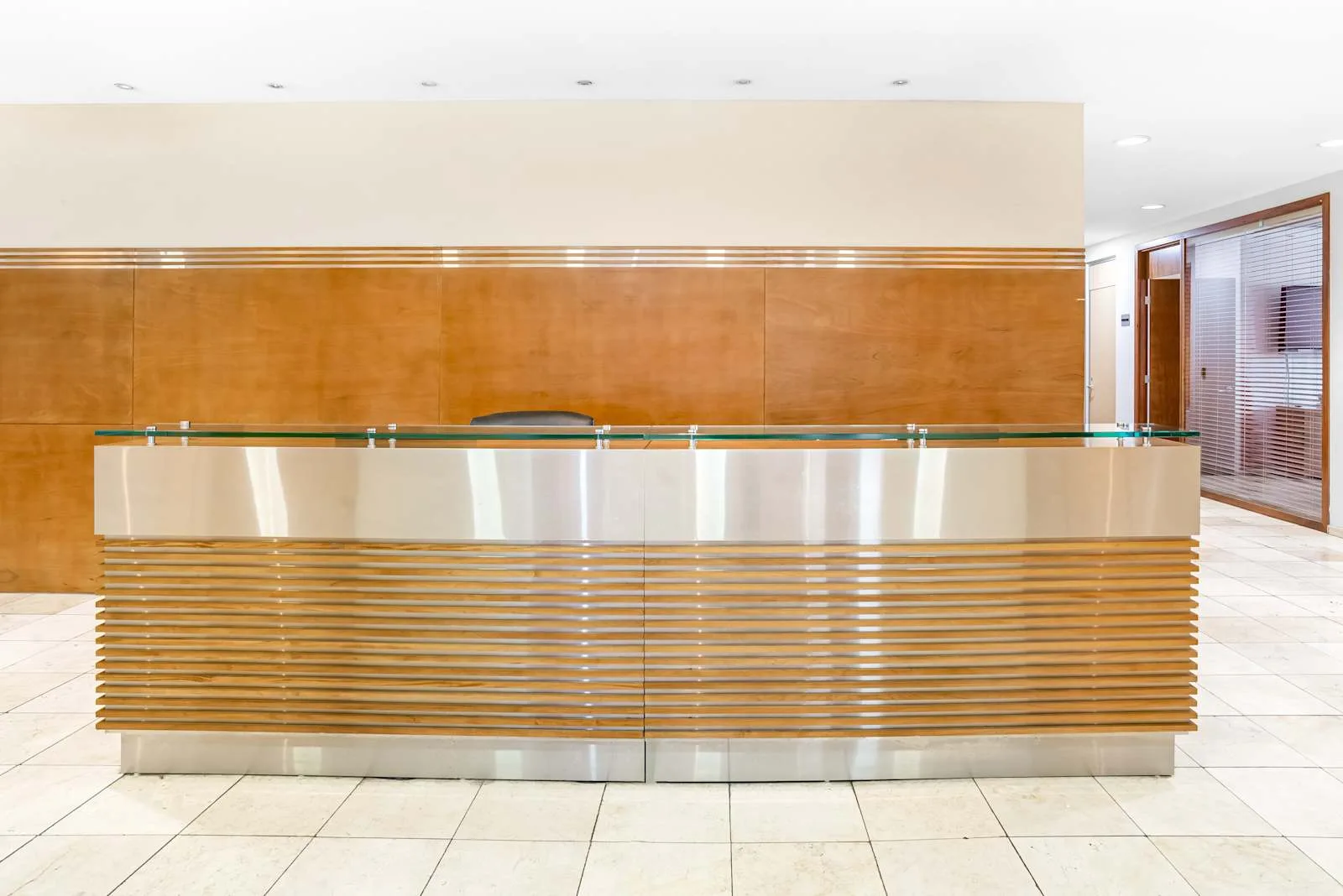 Regus COSTA RICA, San Jose, Plaza Roble Las Terrazas, Reception, San Jose