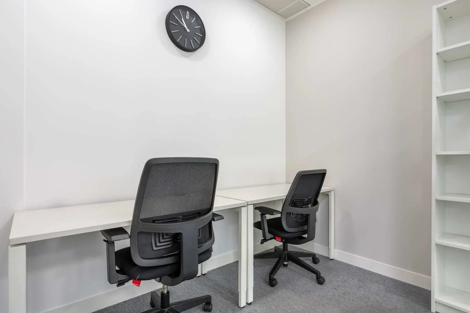 Regus CROYDON, Interchange House, Private office, 2 desks, Croydon