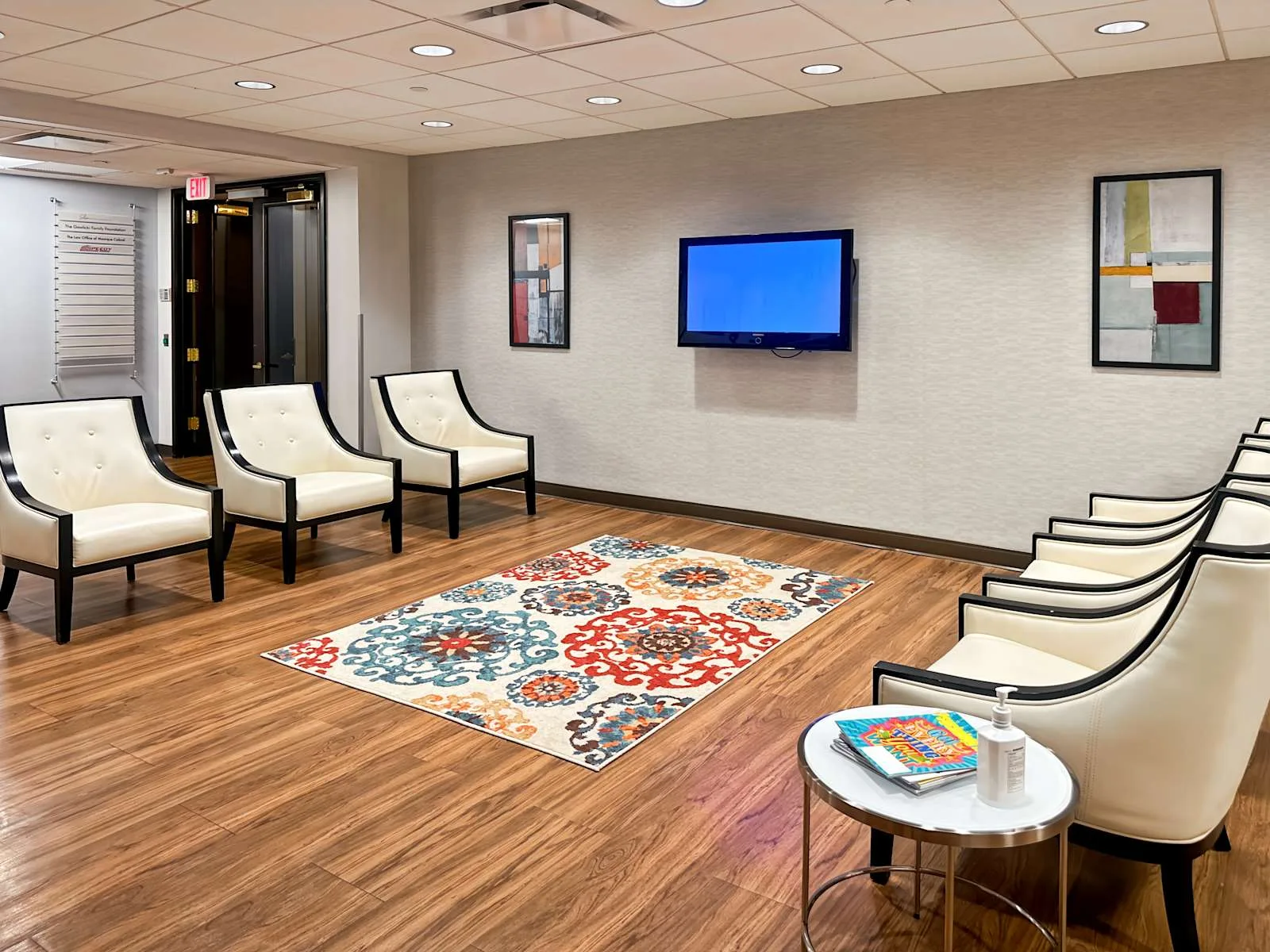 Regus CT, Hartford - Downtown, Lounge, Hartford, CT