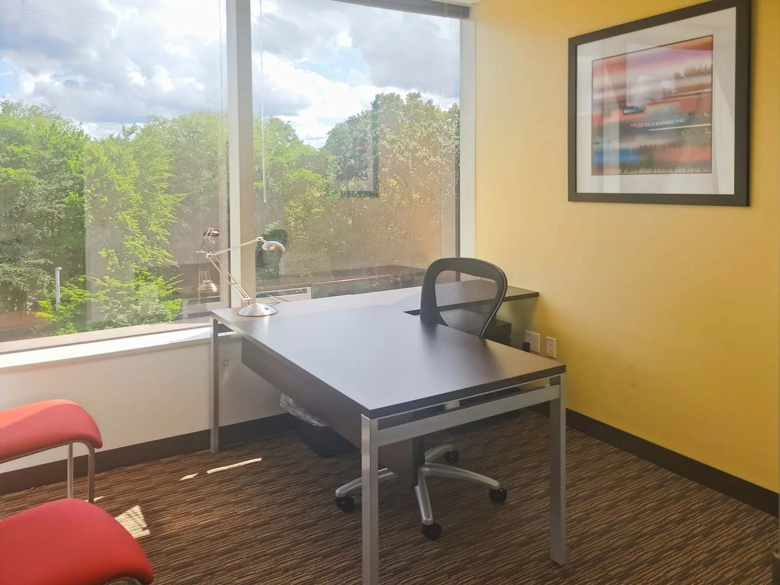 Regus CT, Hartford South – Rocky Hill, Private office, 1 desk, Rocky Hill, CT