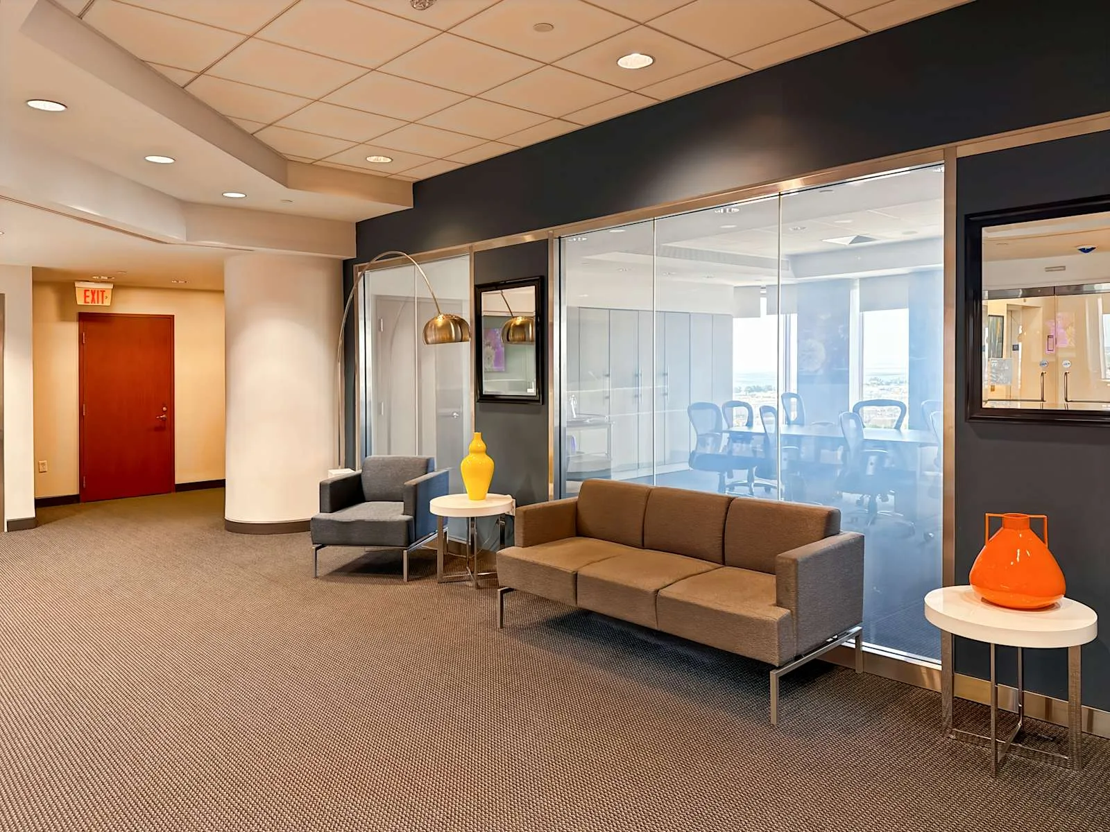 Regus CT, New Haven - Connecticut Financial, Lounge, New Haven, CT