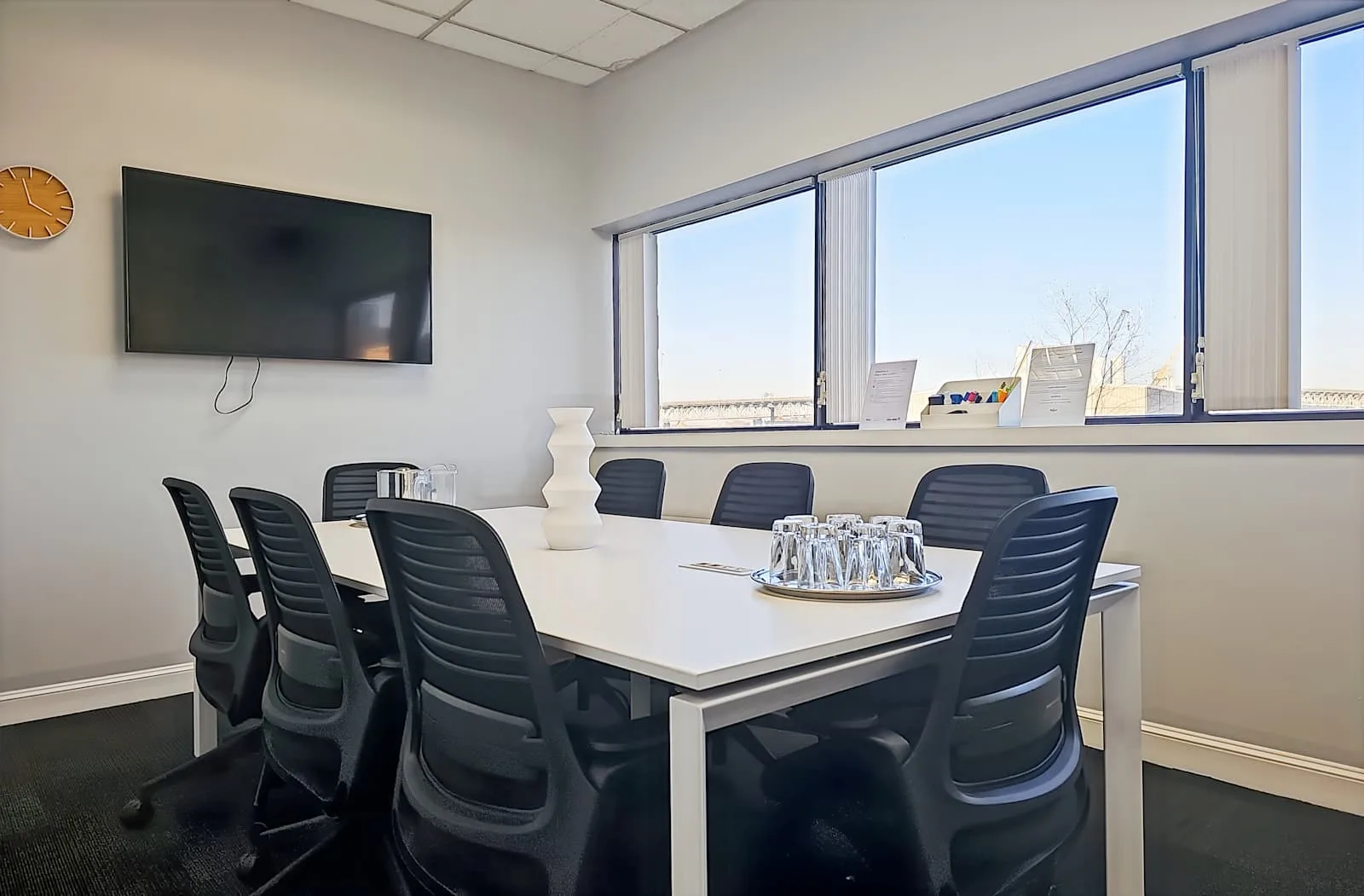 Regus CT, New London - Eugene O'Neill Dr, Meeting room for 8 people, New London, CT