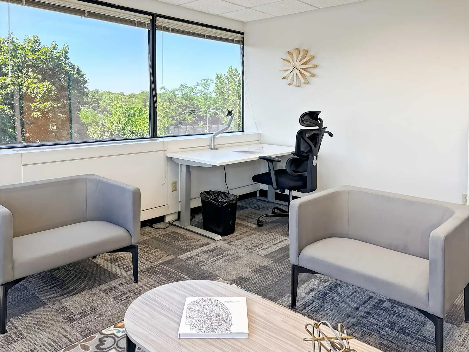 Regus CT, Stamford - Soundview, Private office, 1 desk, Stamford, CT