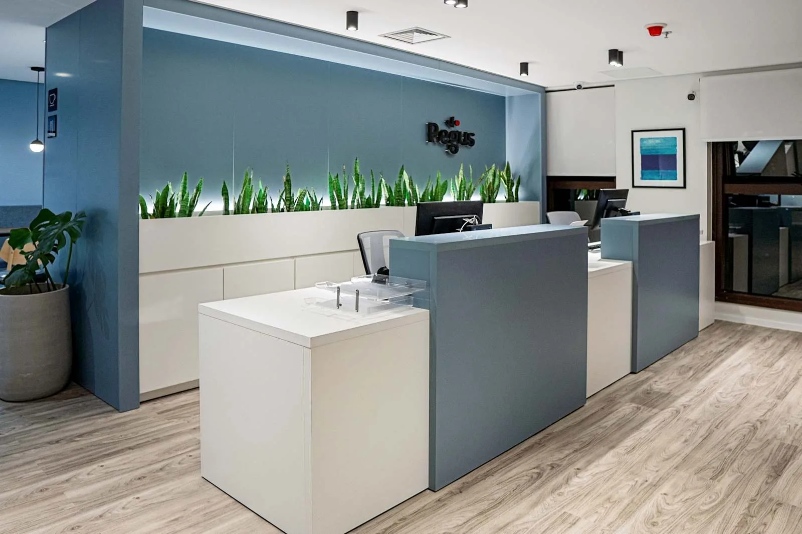 Regus Curitiba Seculo XXI, Reception, Curitiba