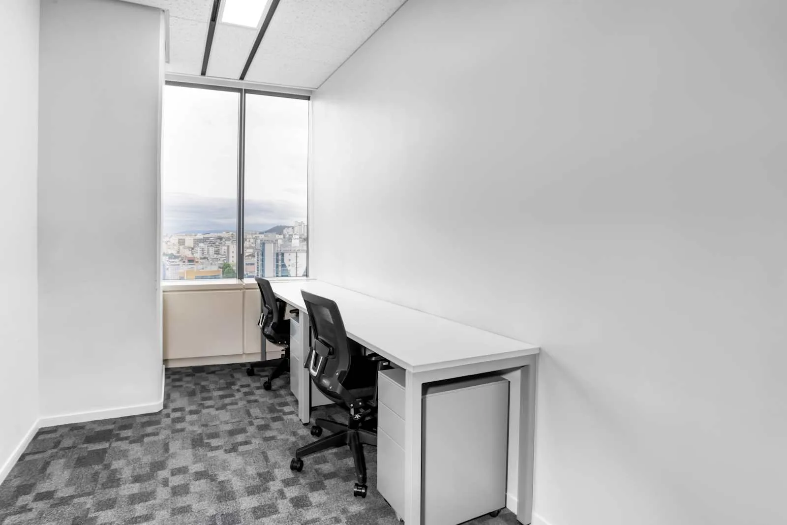 Regus DAEGU, Dongdaegu Station Centre, Private office, 2 desks, Daegu