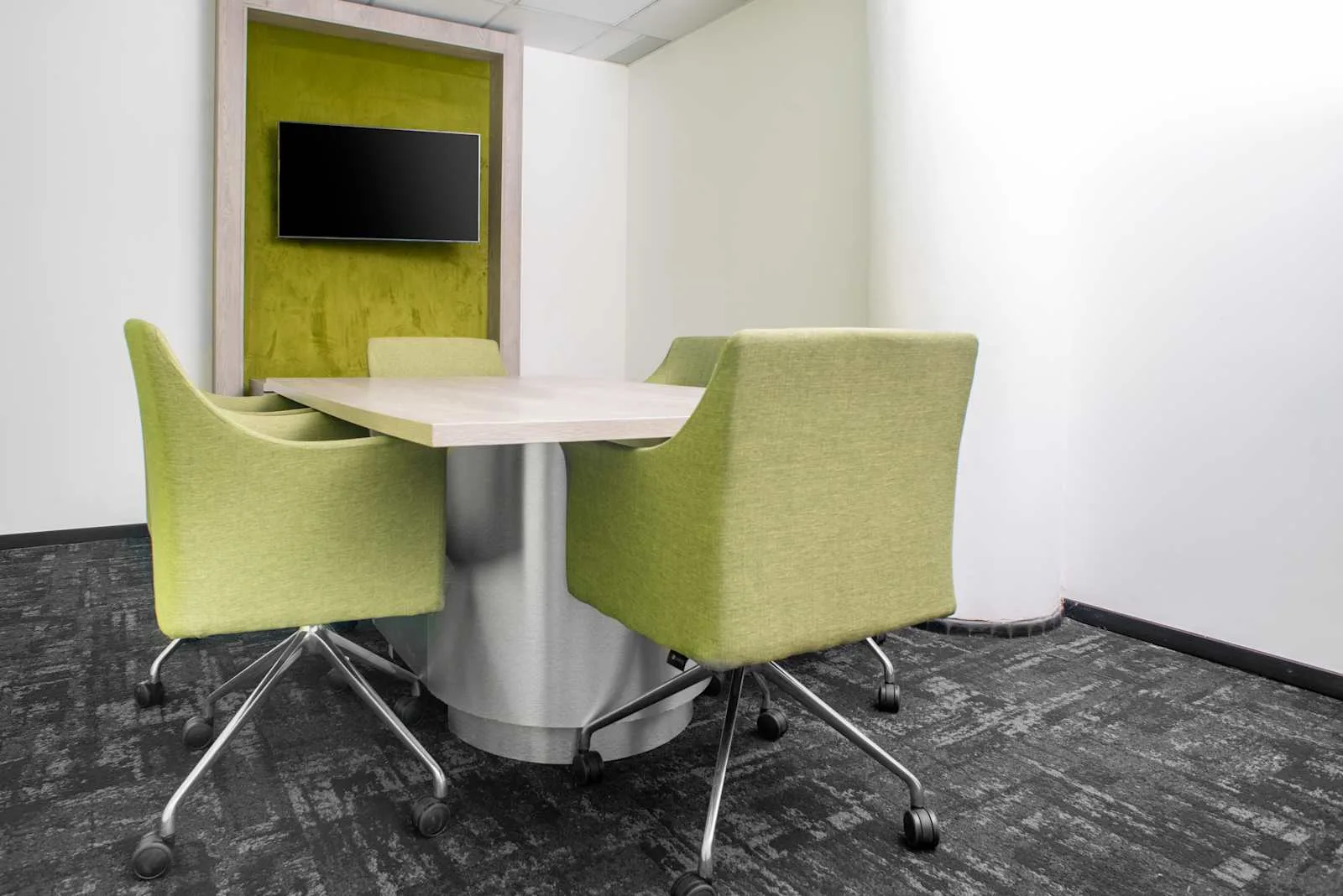 Regus DAR ES SALAAM, Mahando Road - TZS, Meeting room for 4 people, Dar es Salaamc